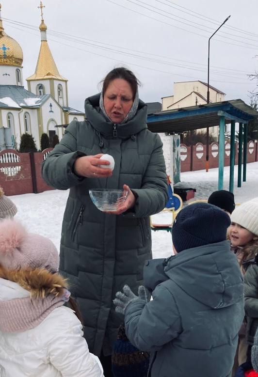 Фото без опису