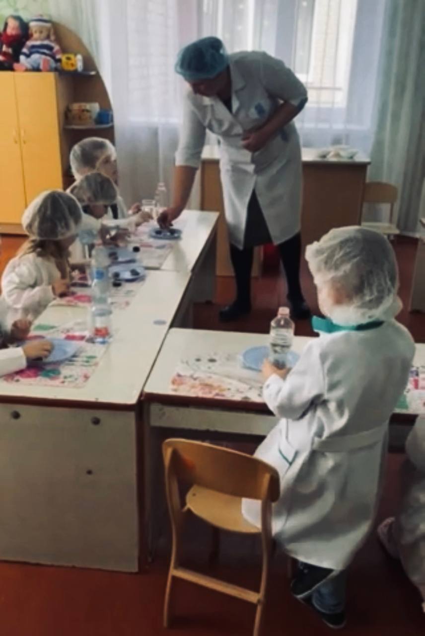 Фото без опису