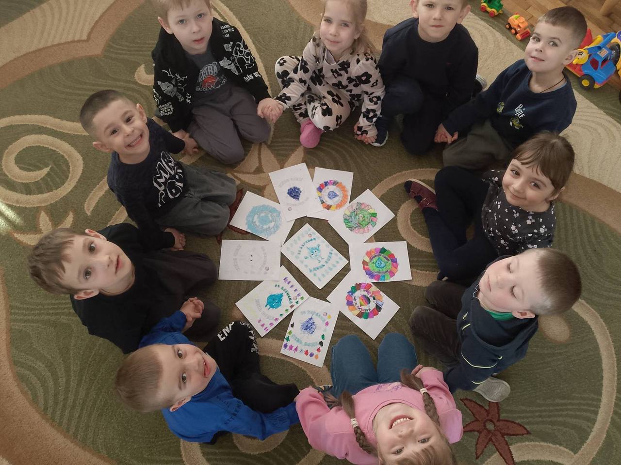 Фото без опису