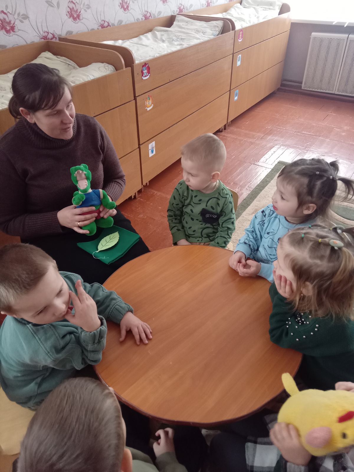 Фото без опису