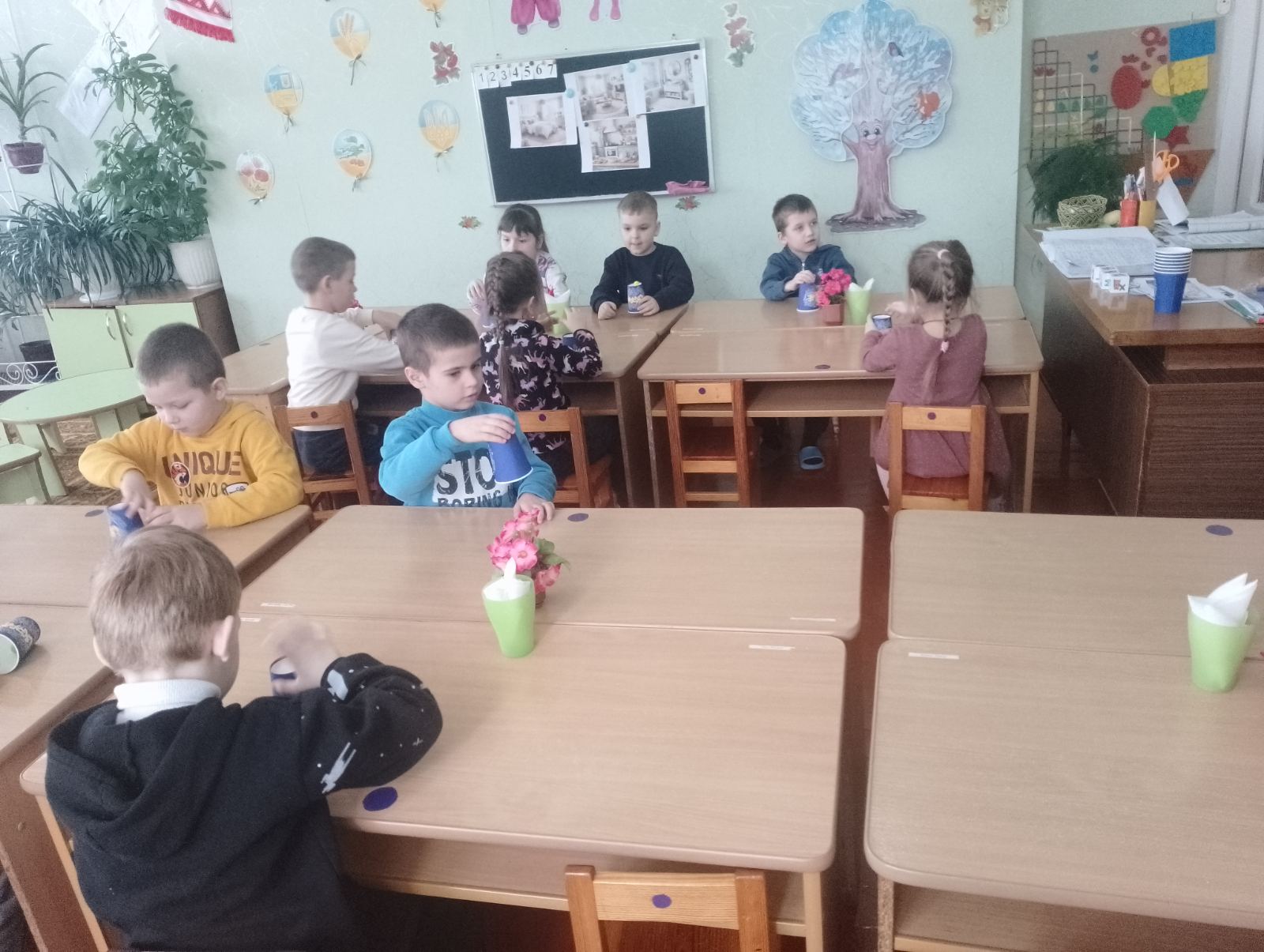 Фото без опису