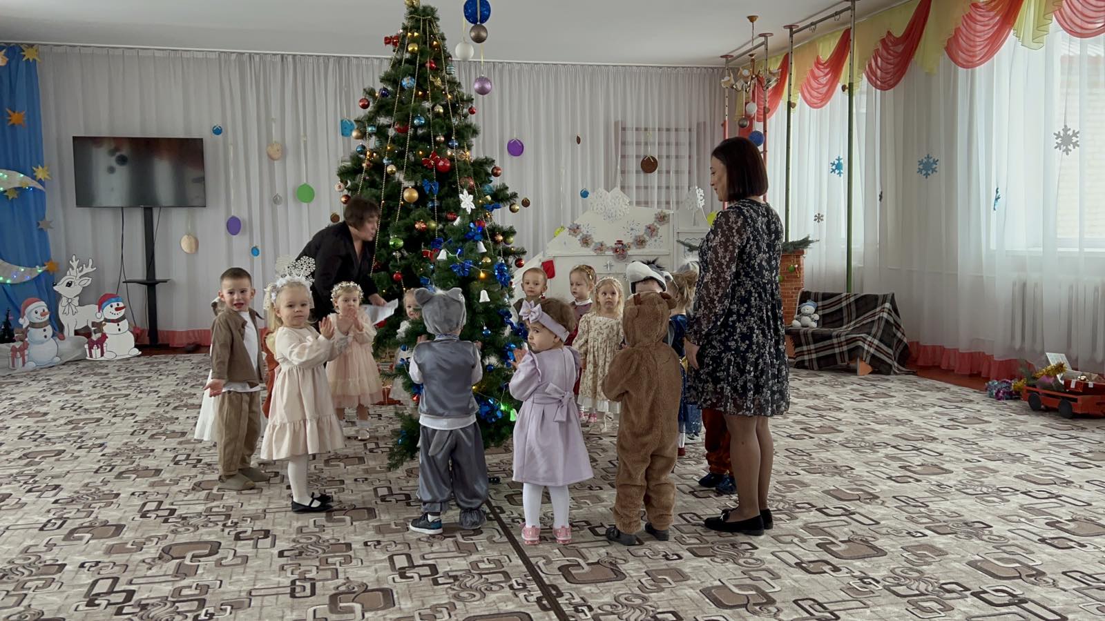 Фото без опису