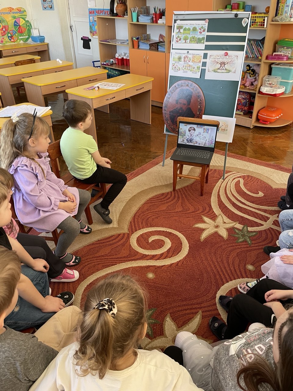 Фото без опису