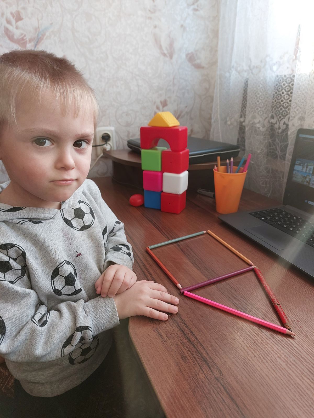 Фото без опису