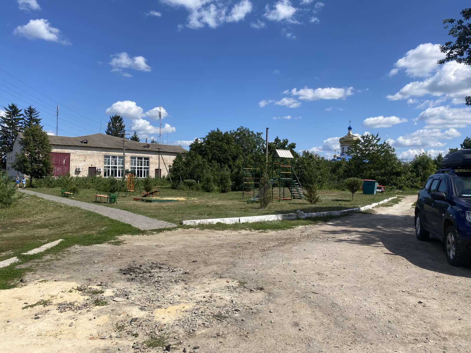 Фото без опису