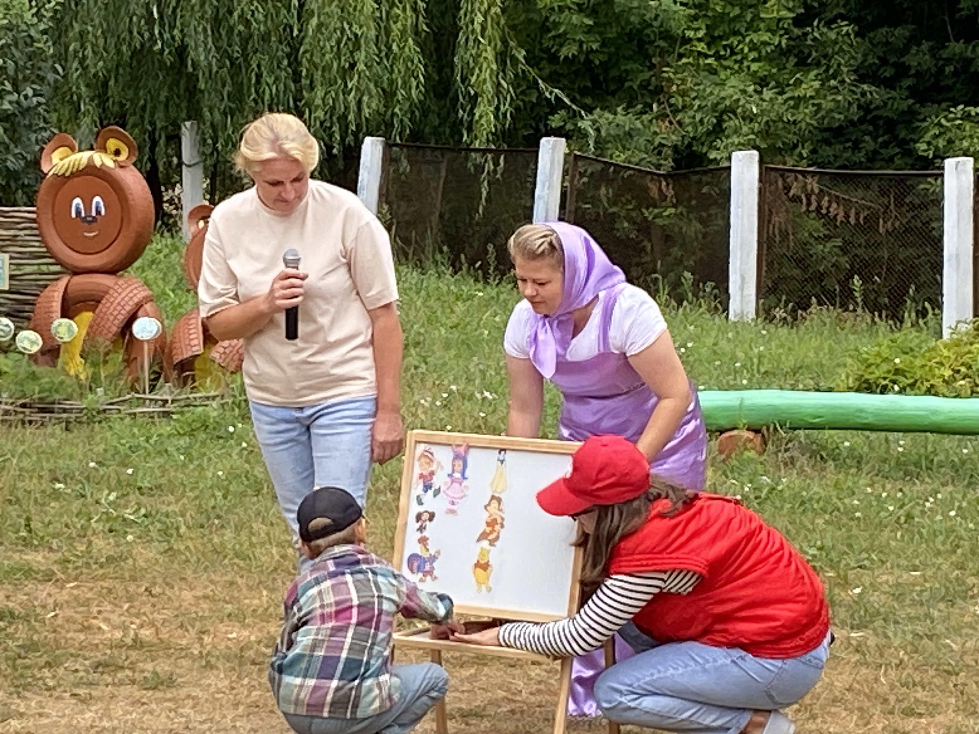 Фото без опису