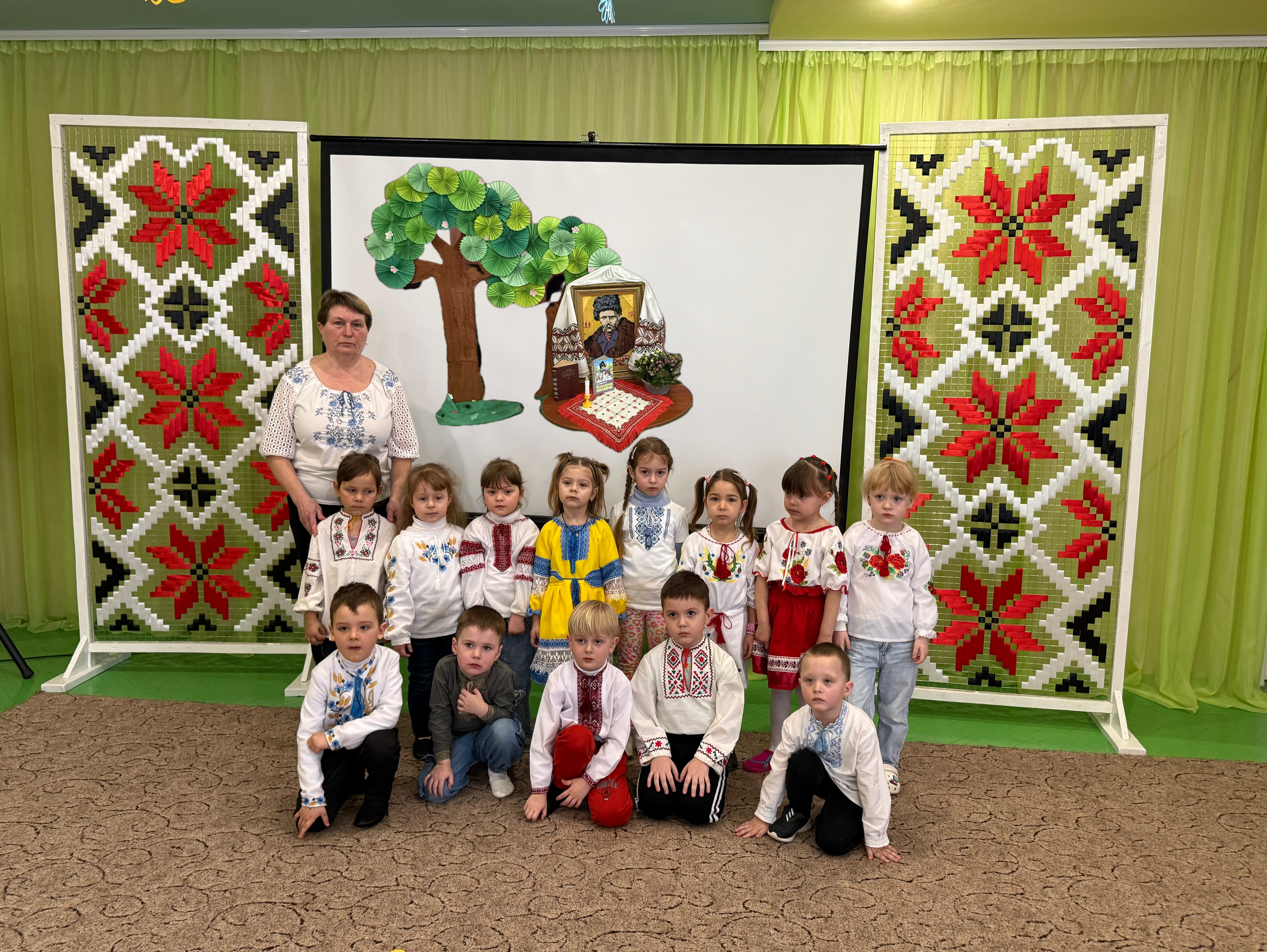 Фото без опису