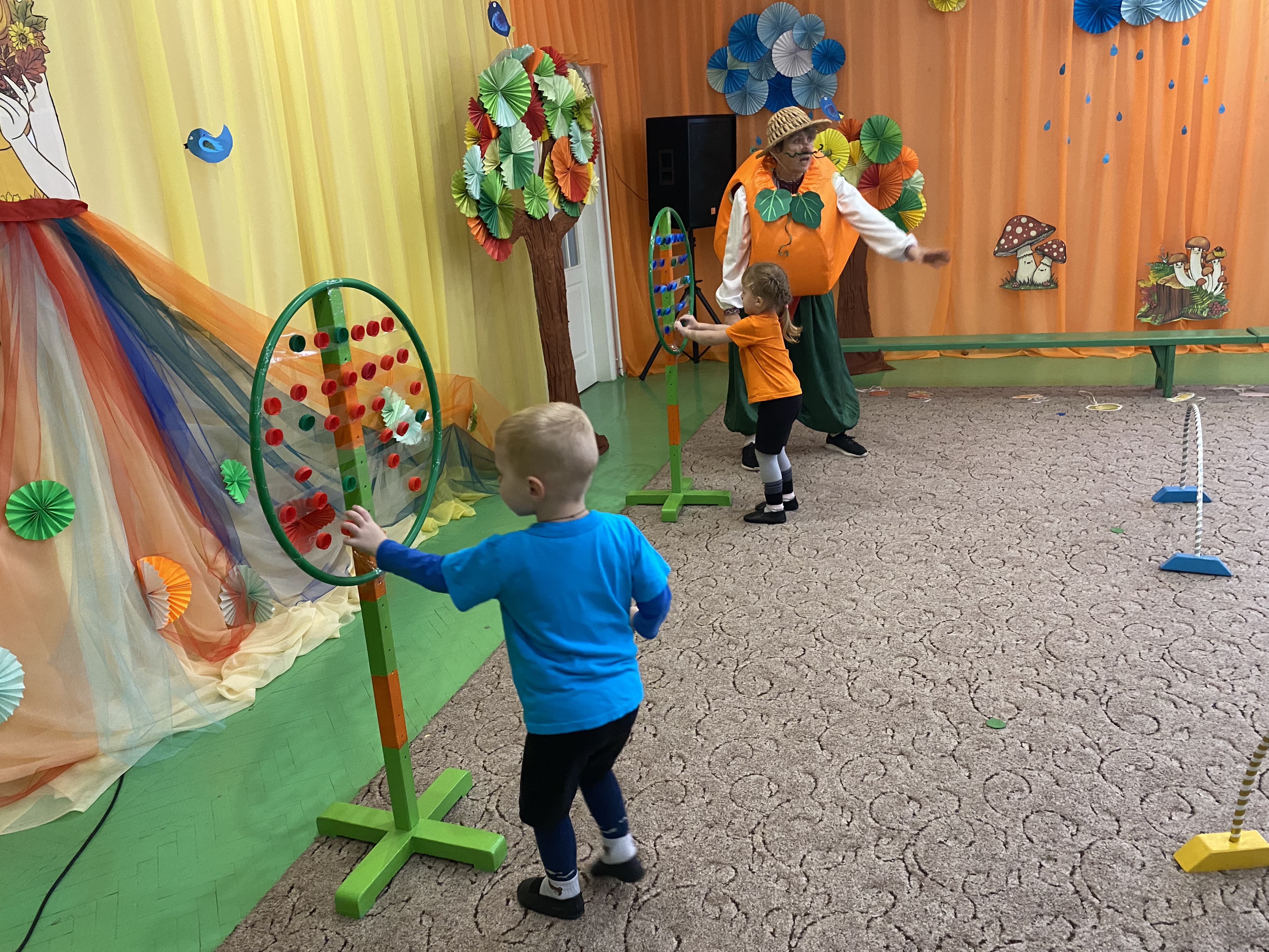 Фото без опису