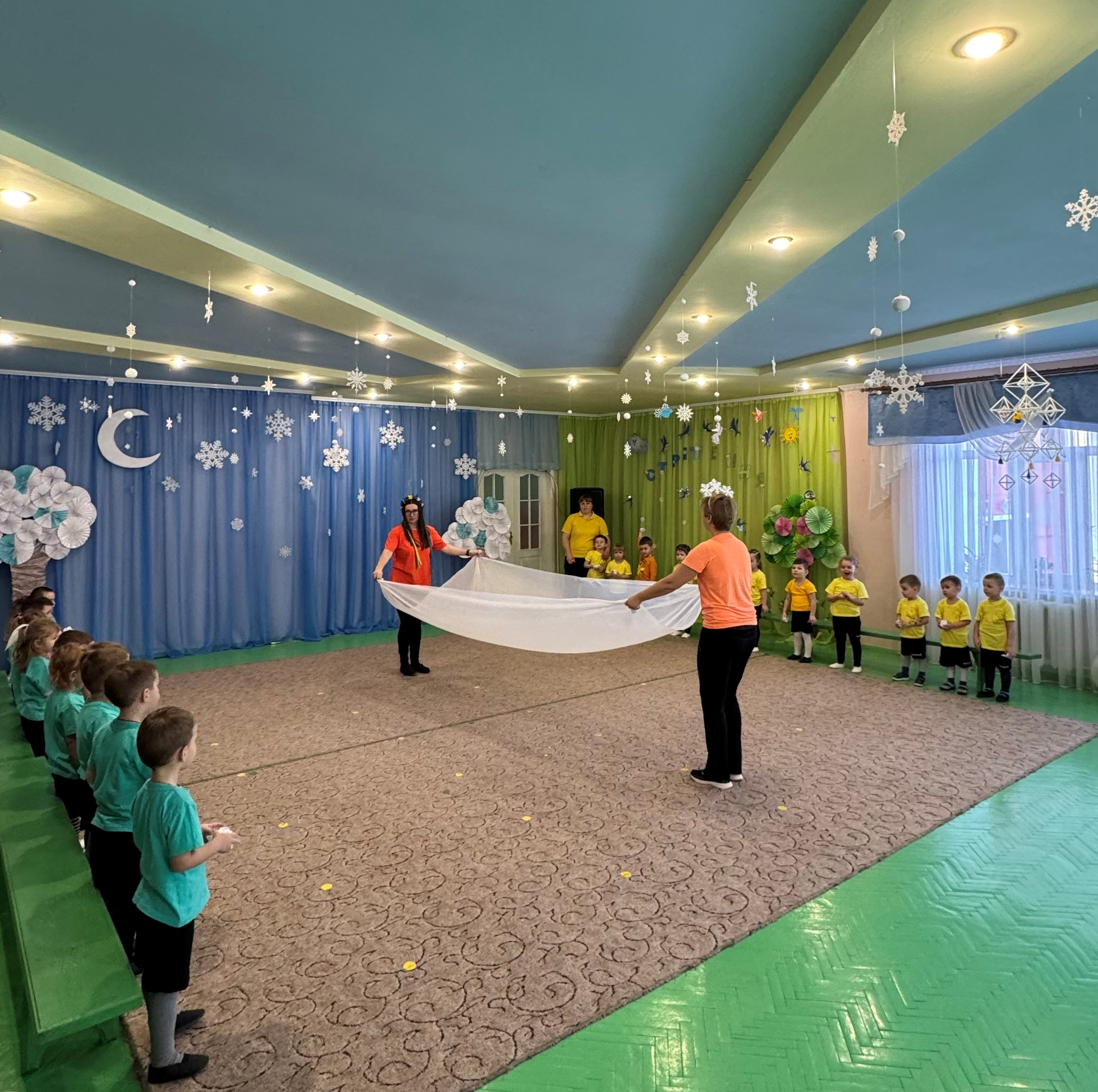 Фото без опису