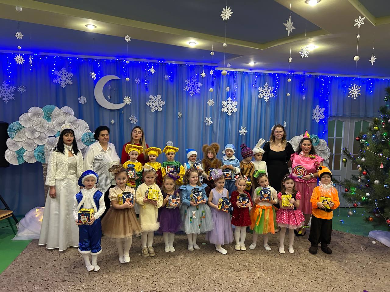 Фото без опису