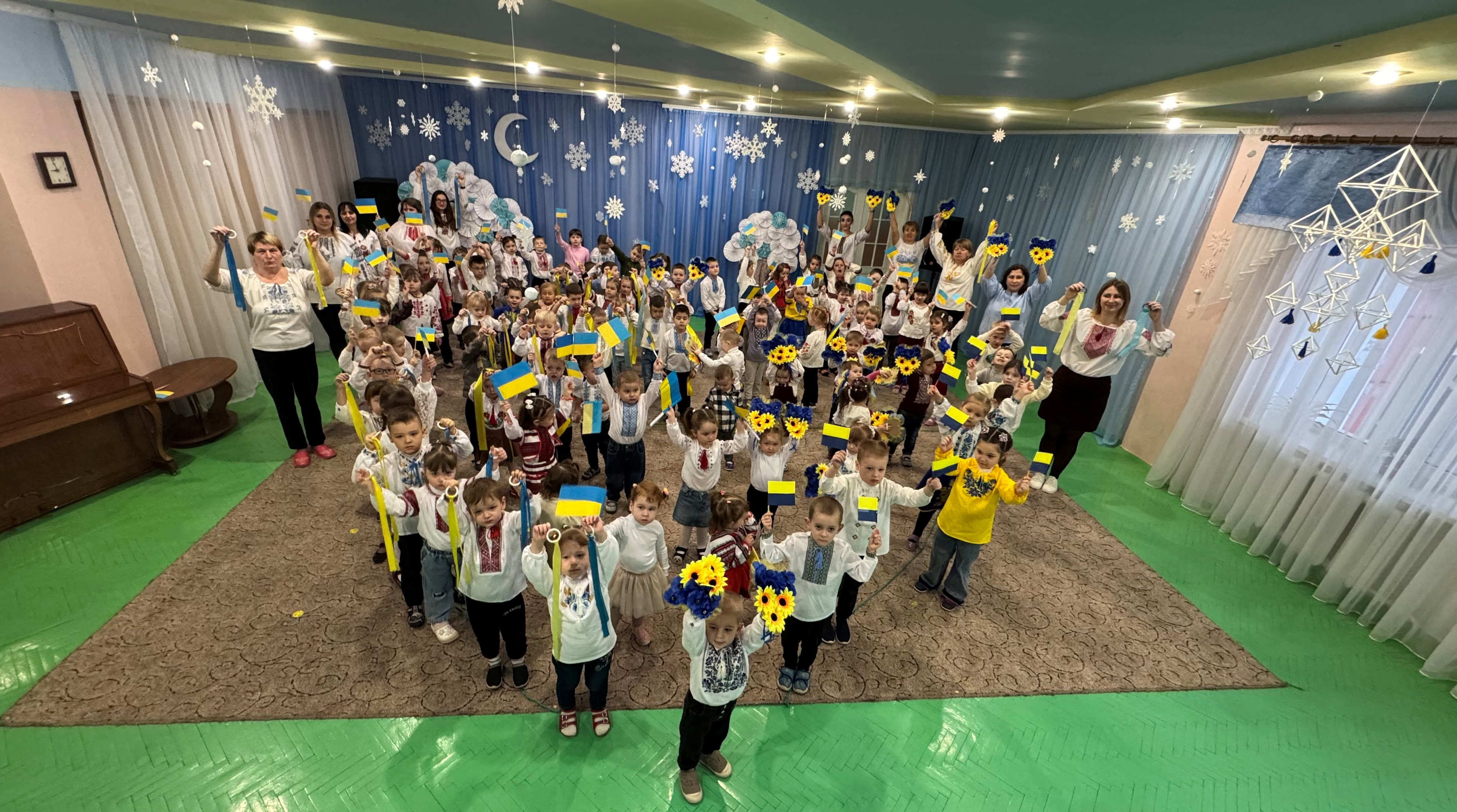 Фото без опису