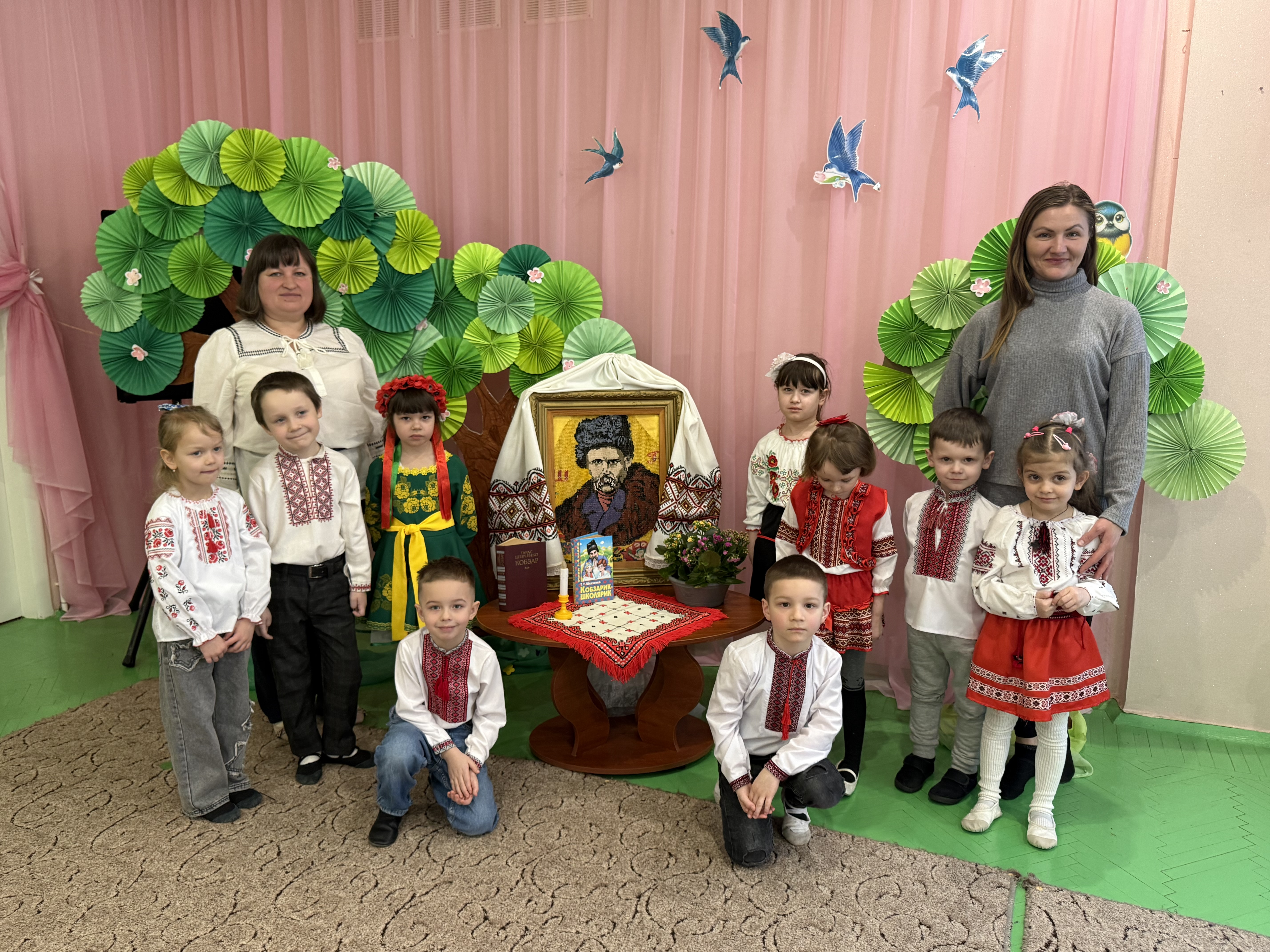 Фото без опису