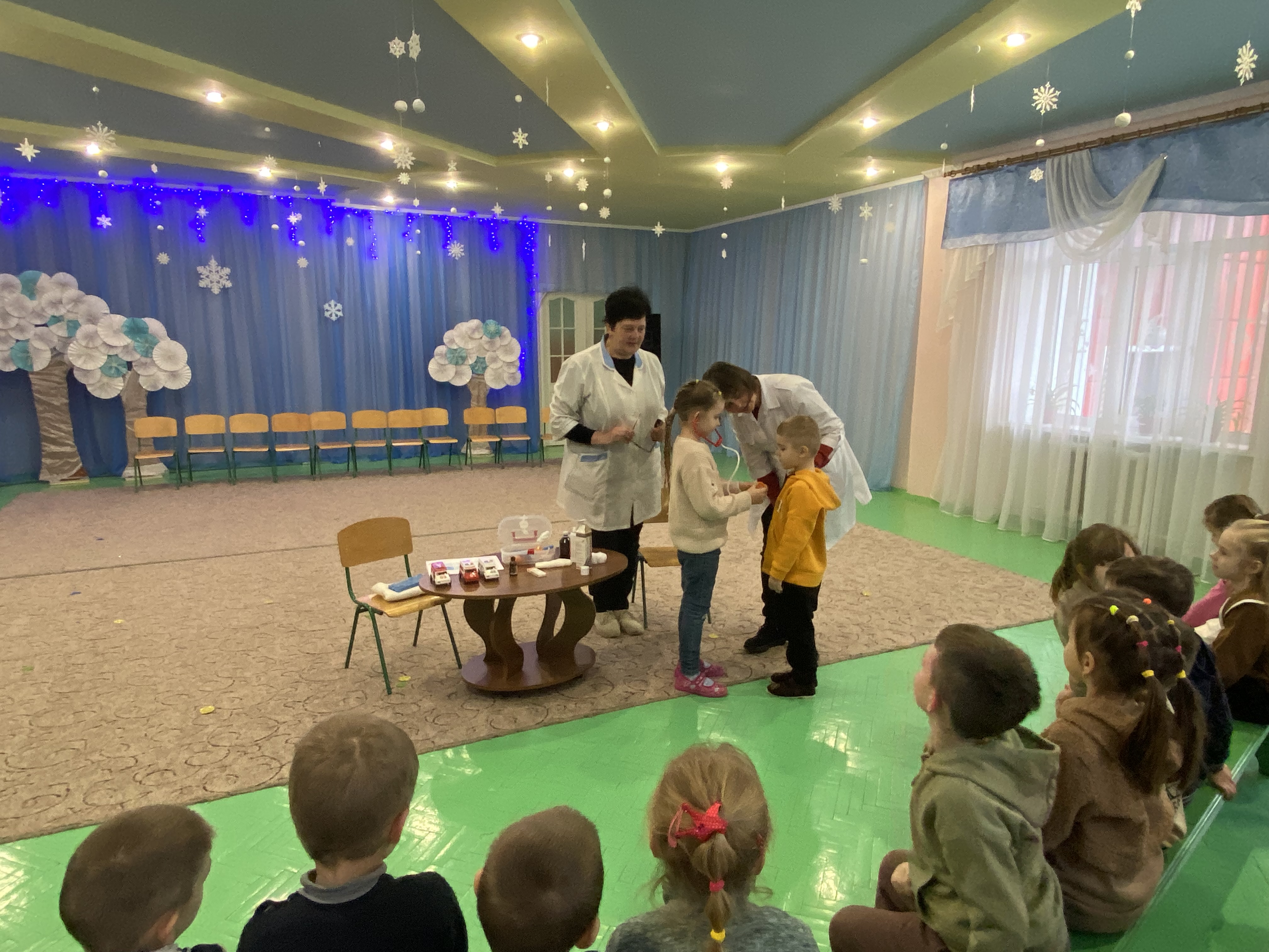 Фото без опису