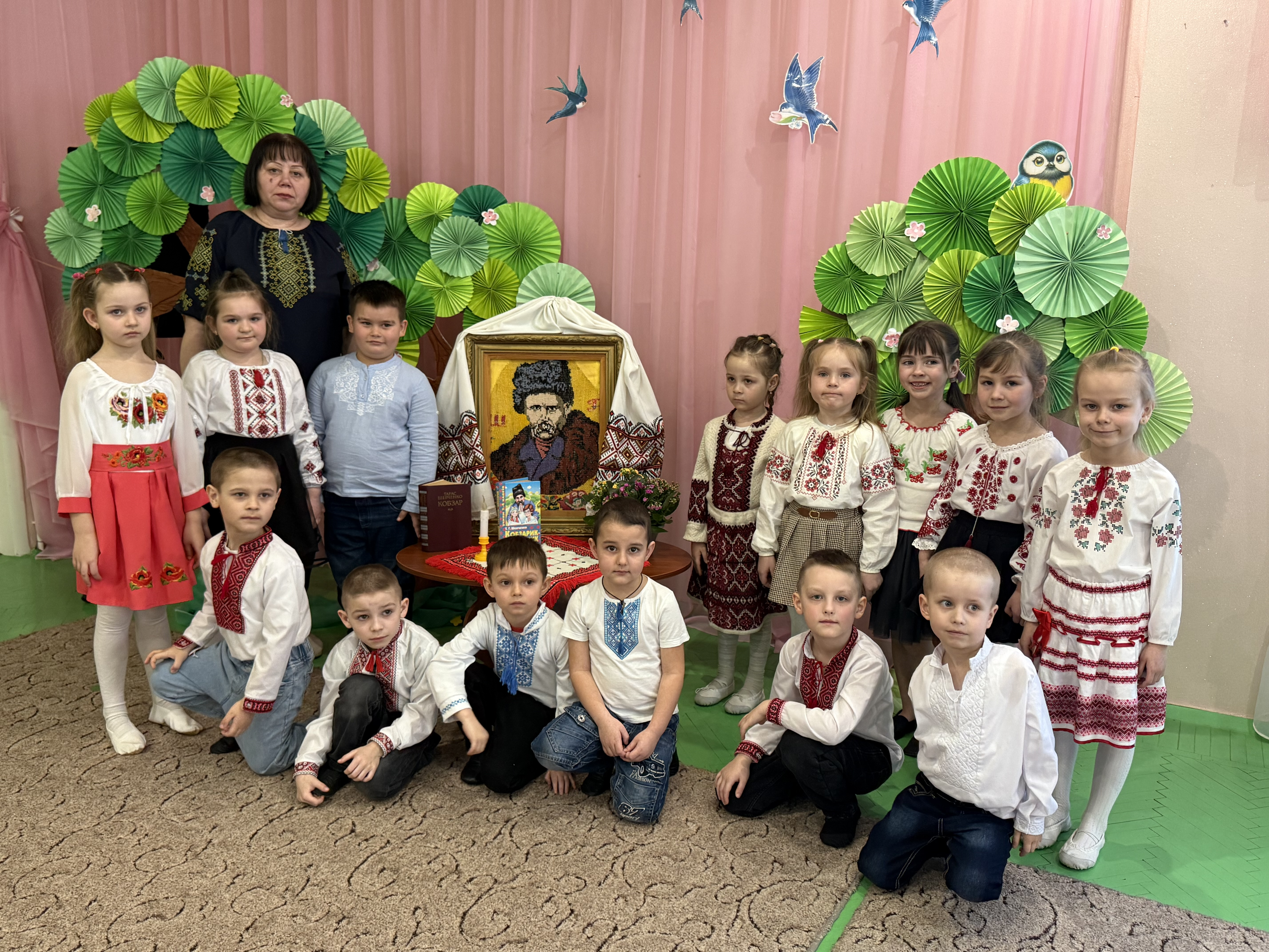 Фото без опису