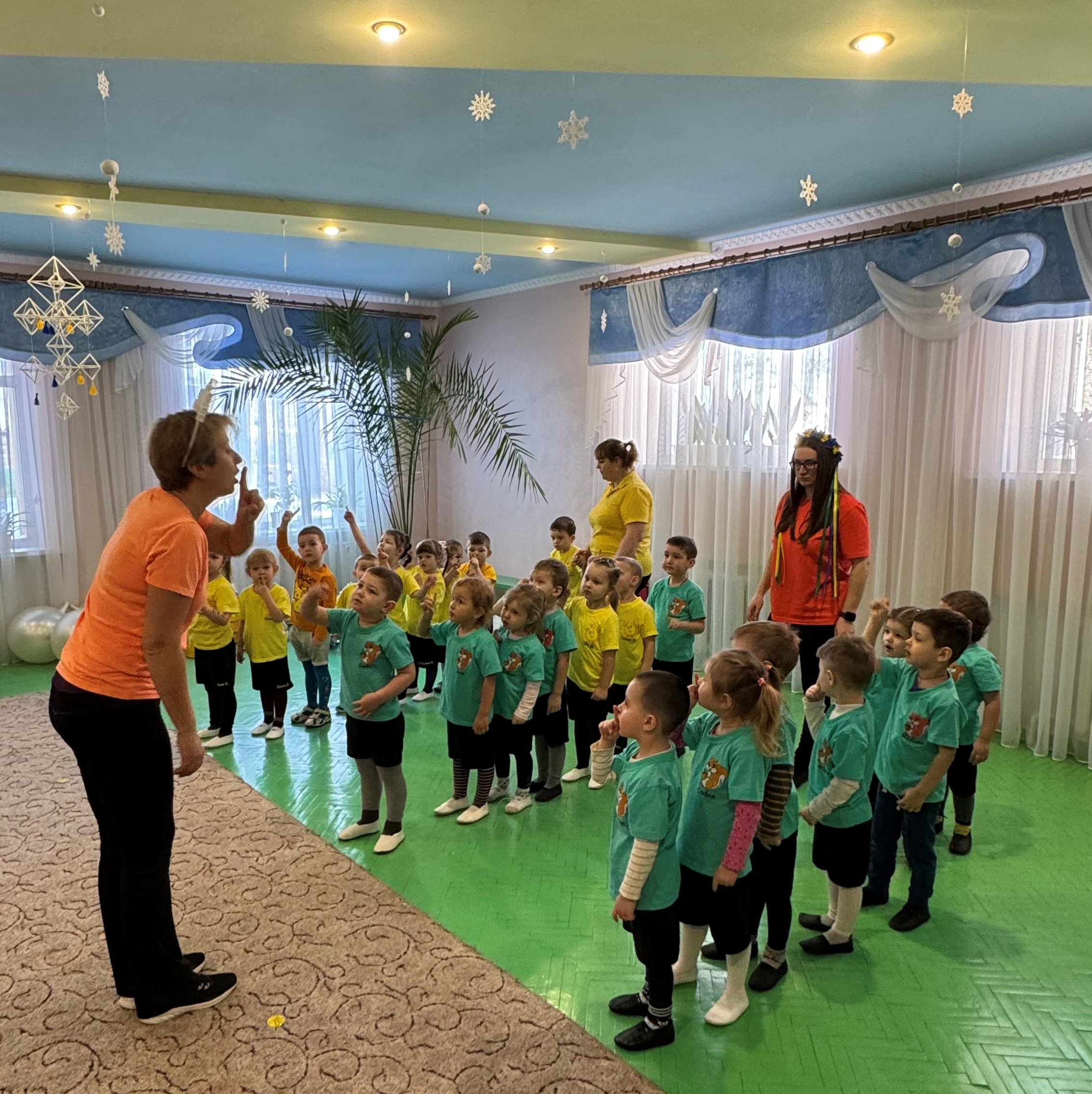 Фото без опису