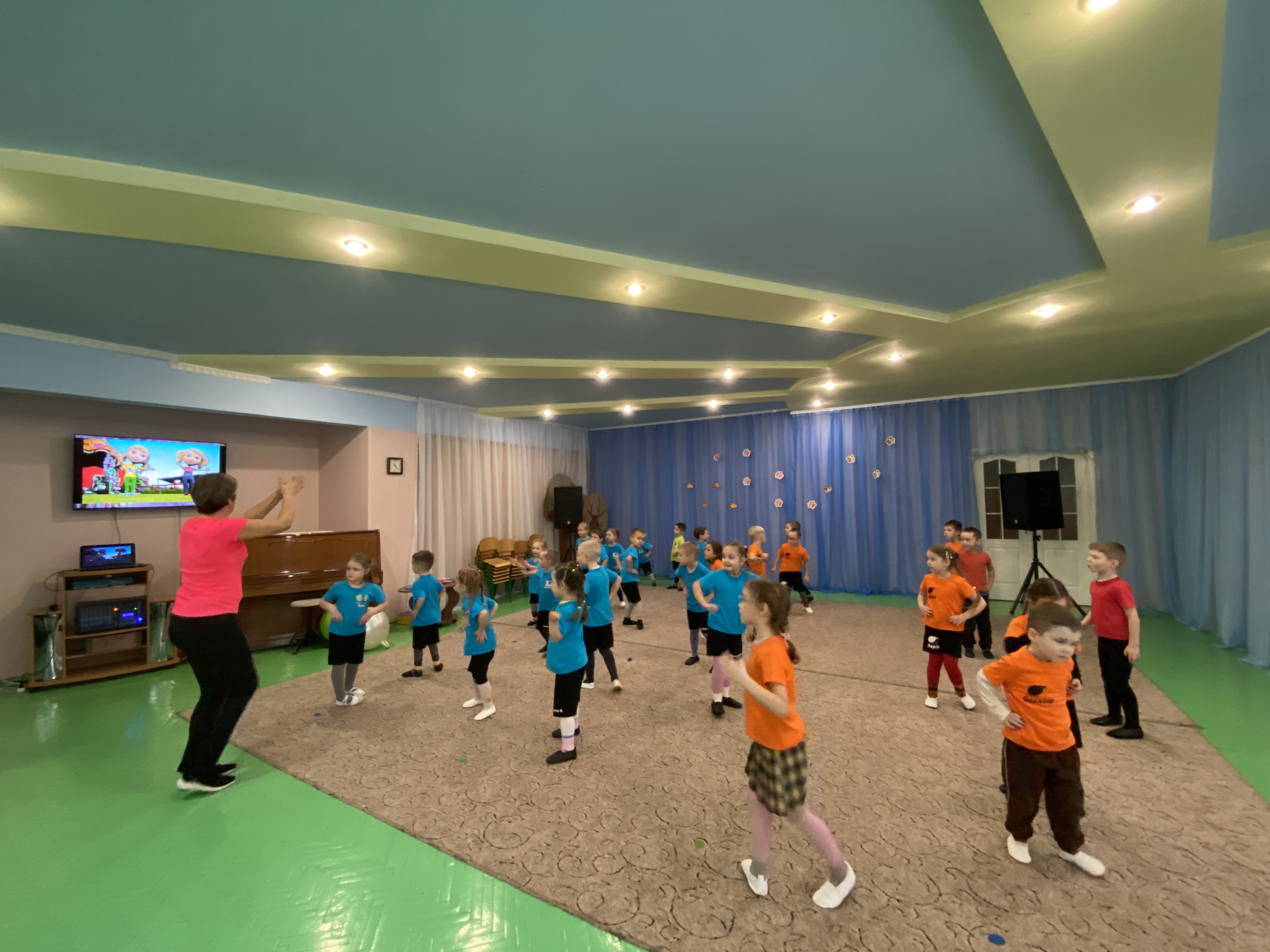 Фото без опису