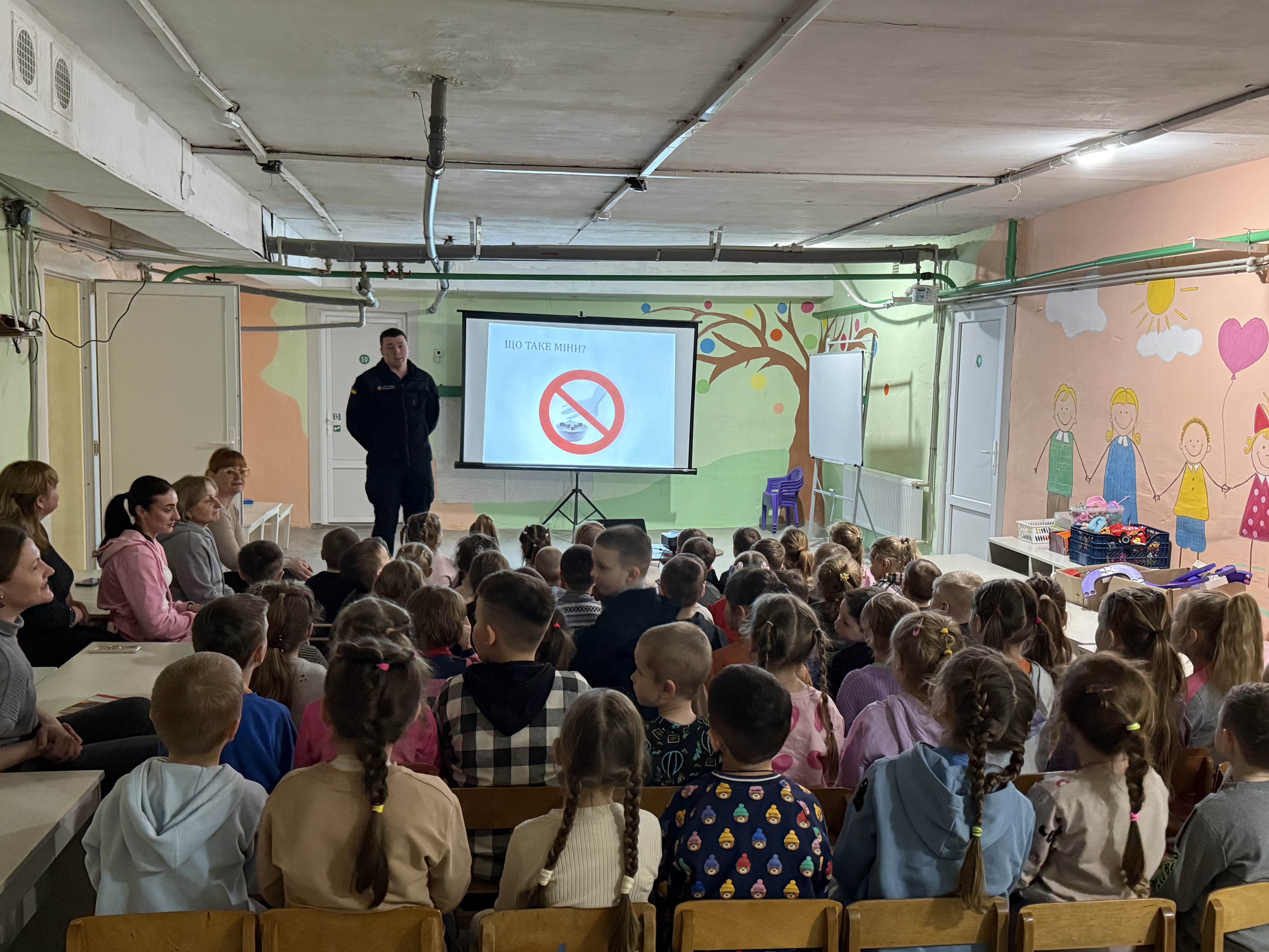 Фото без опису