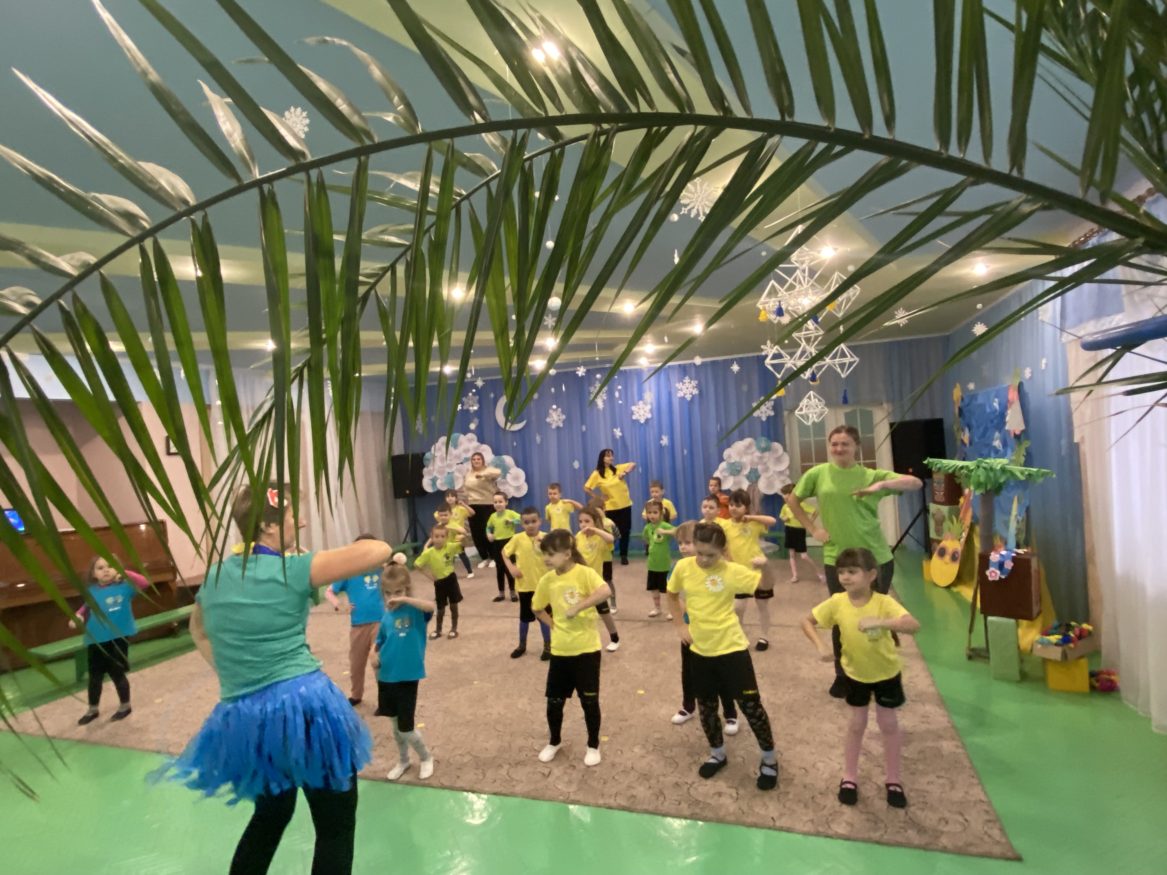 Фото без опису