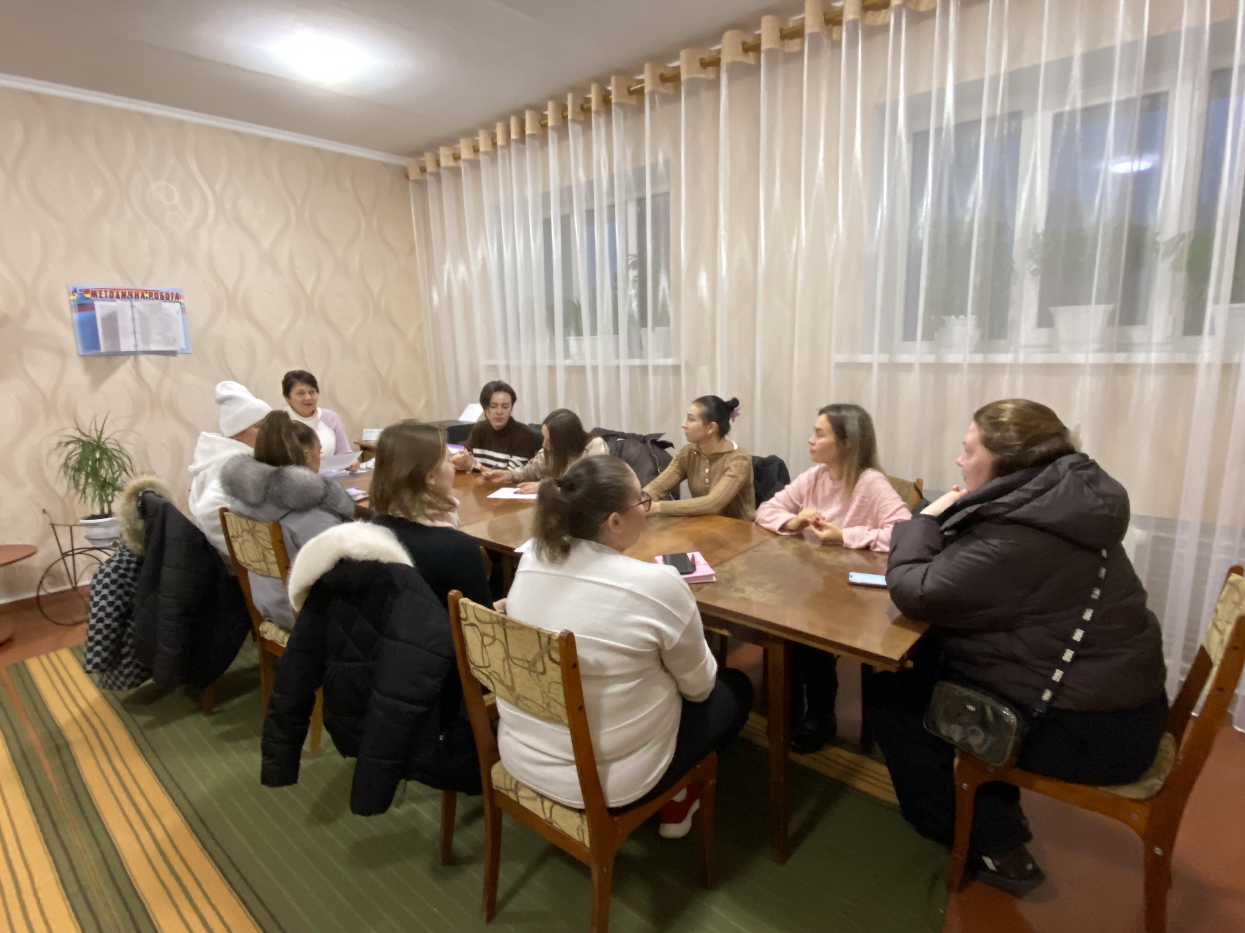 Фото без опису