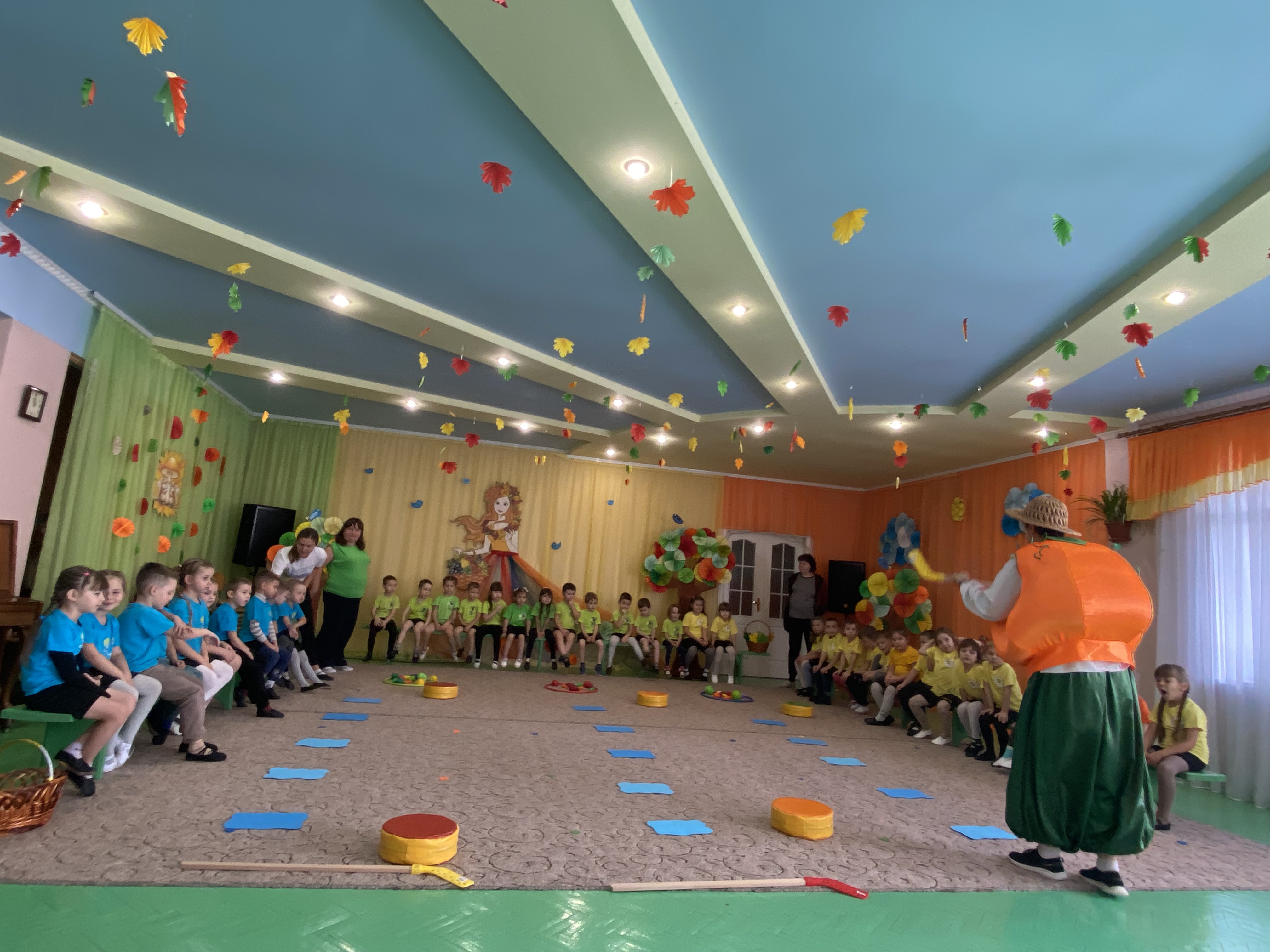 Фото без опису