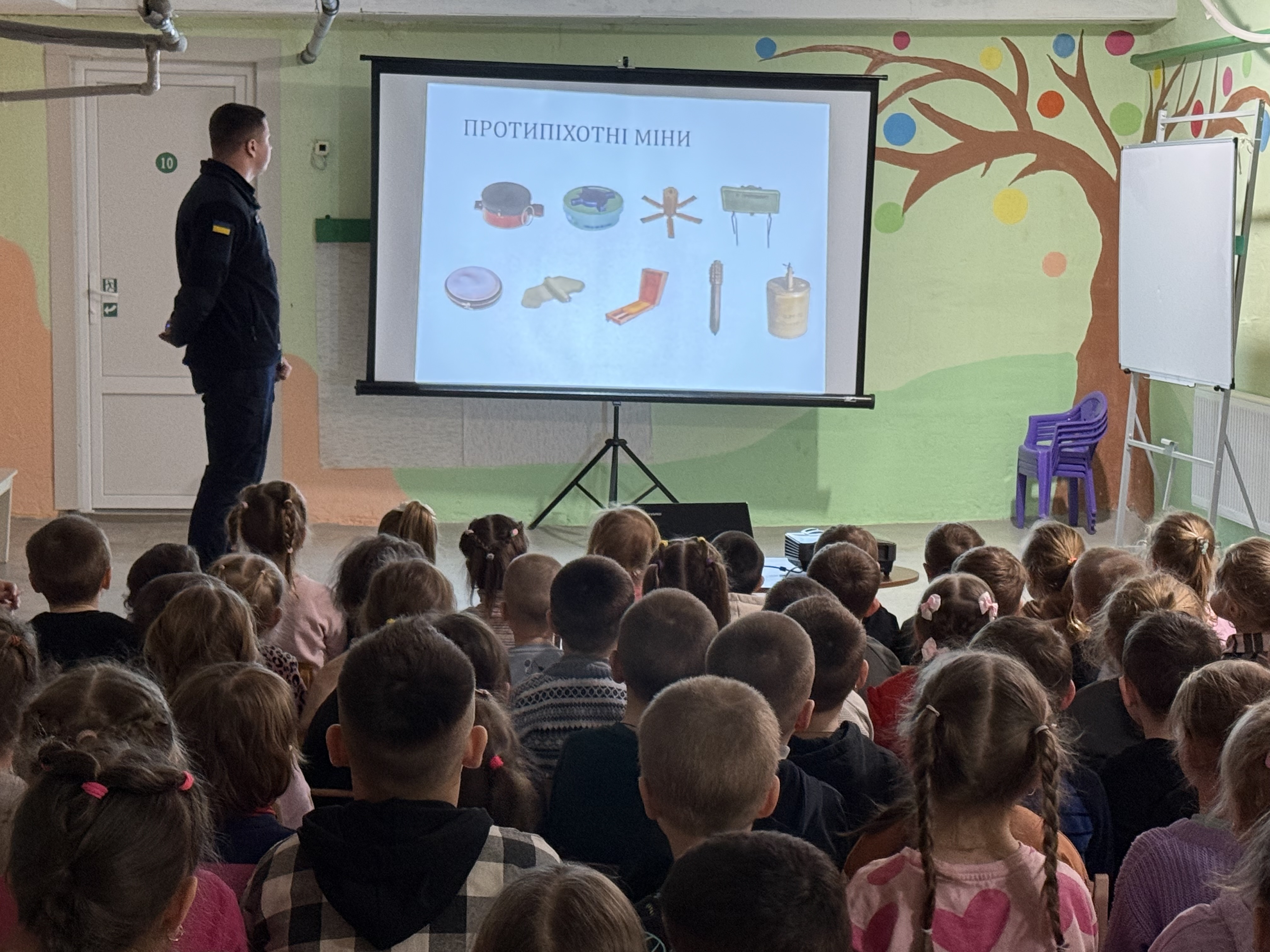 Фото без опису