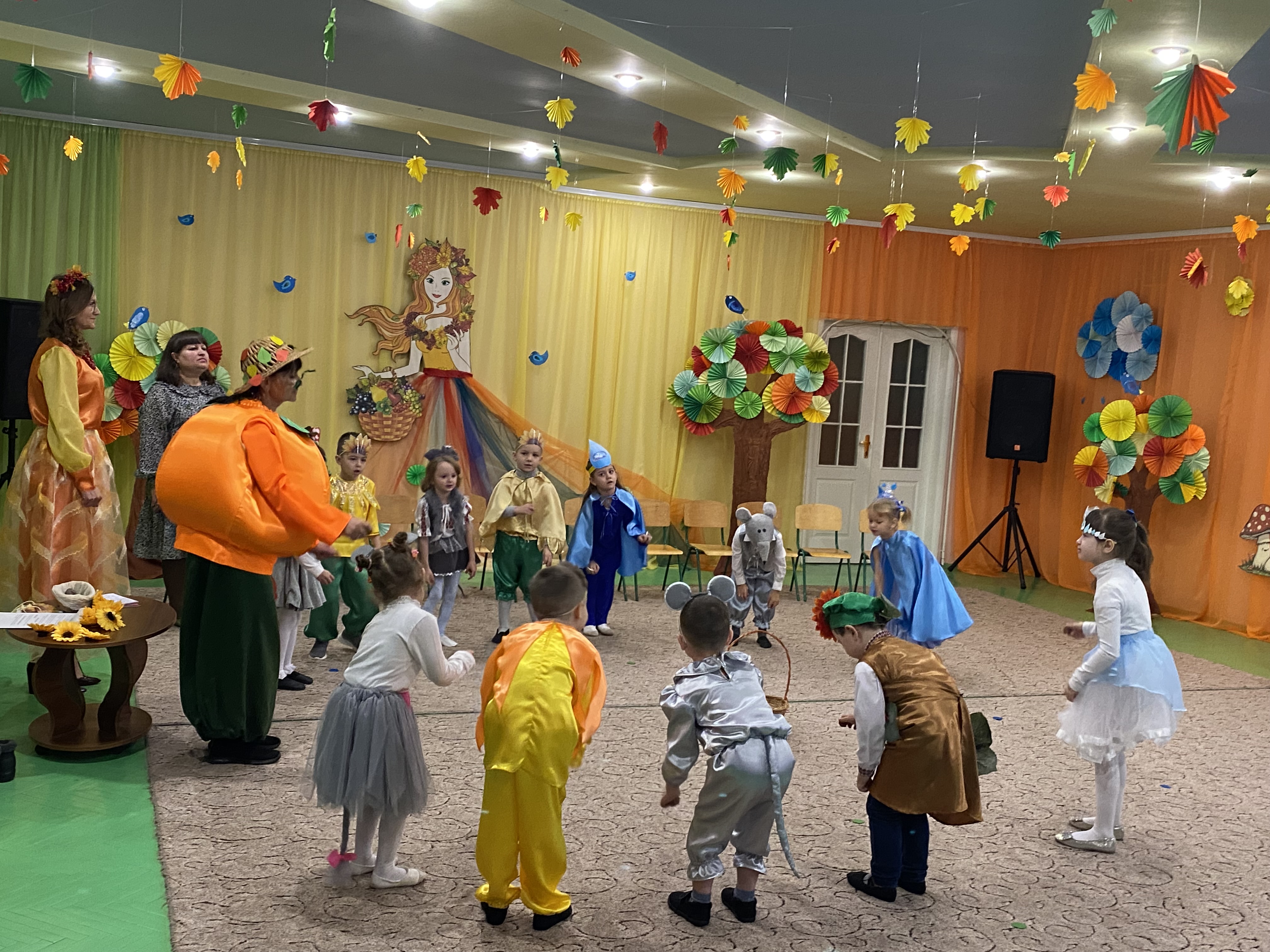 Фото без опису