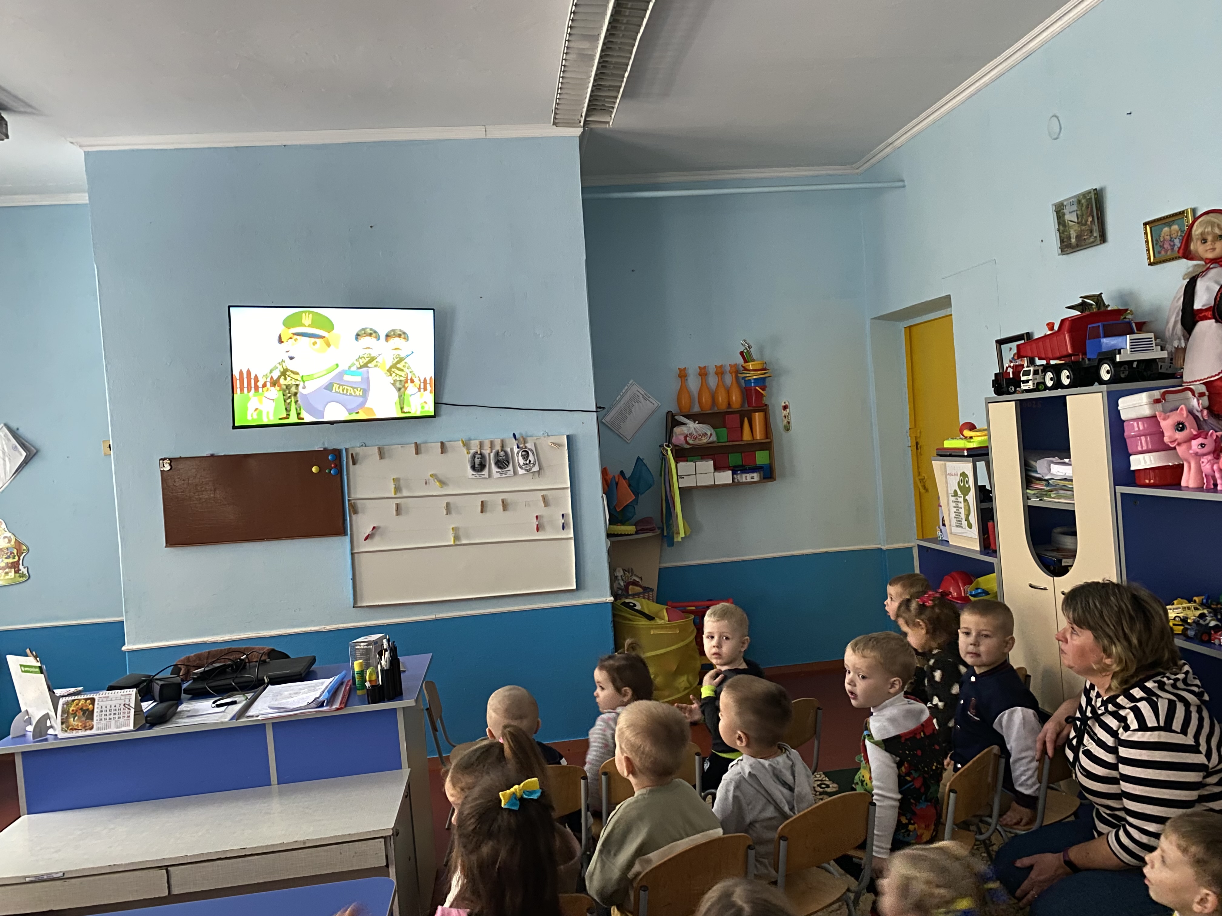 Фото без опису