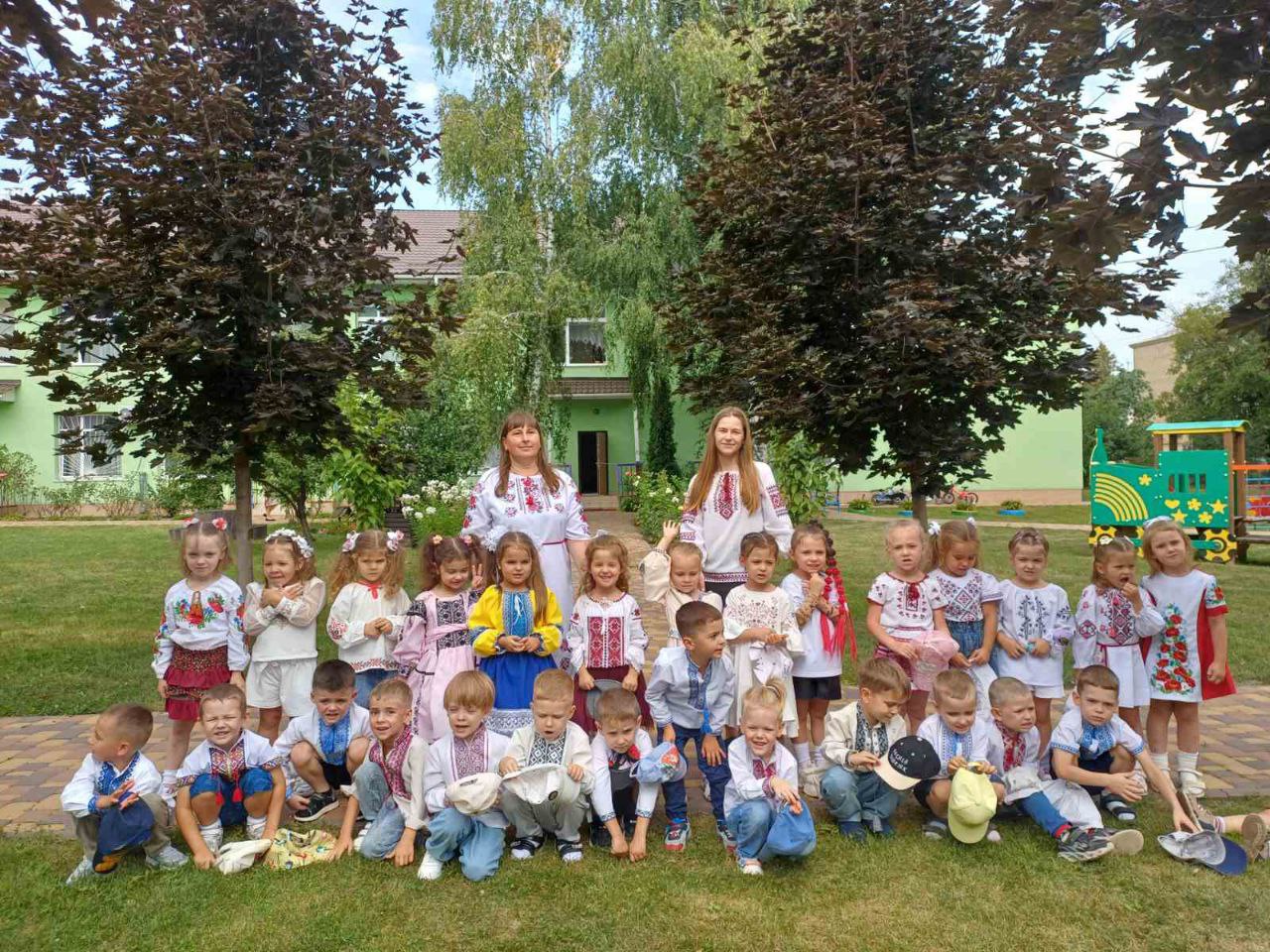 Фото без опису