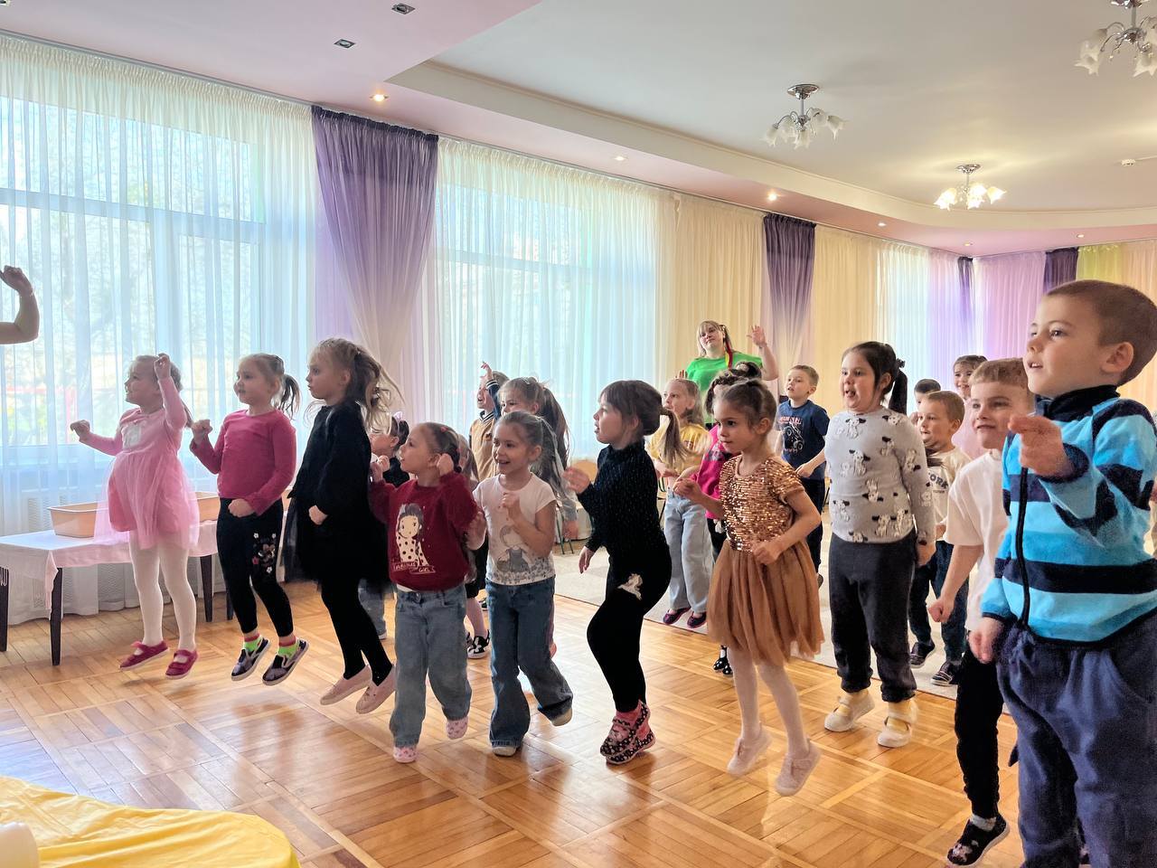 Фото без опису