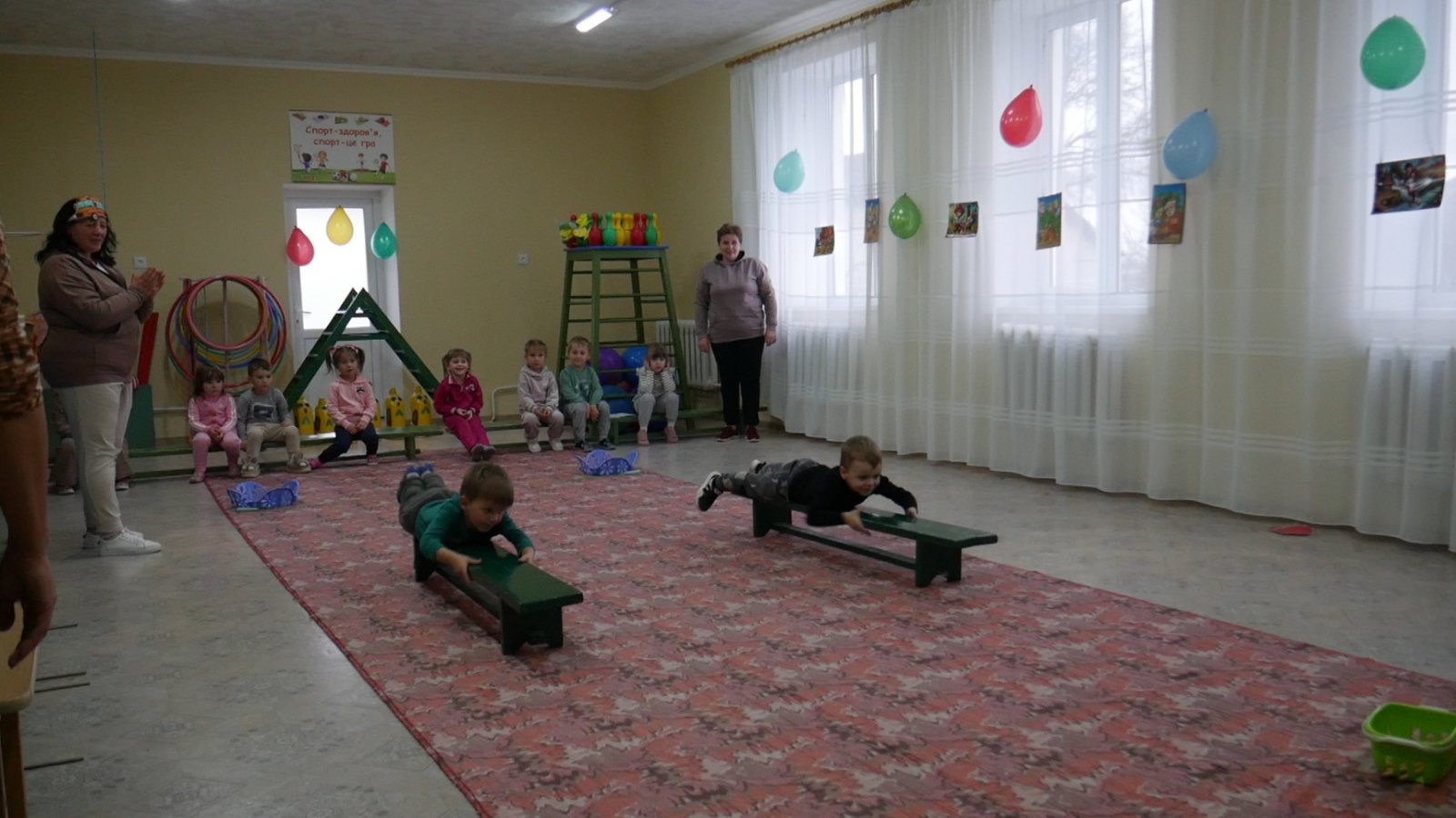 Фото без опису
