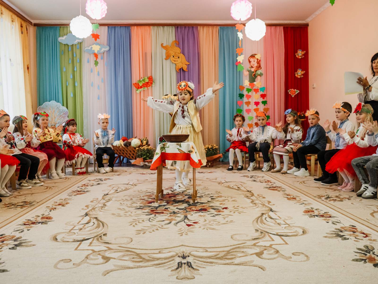 Фото без опису