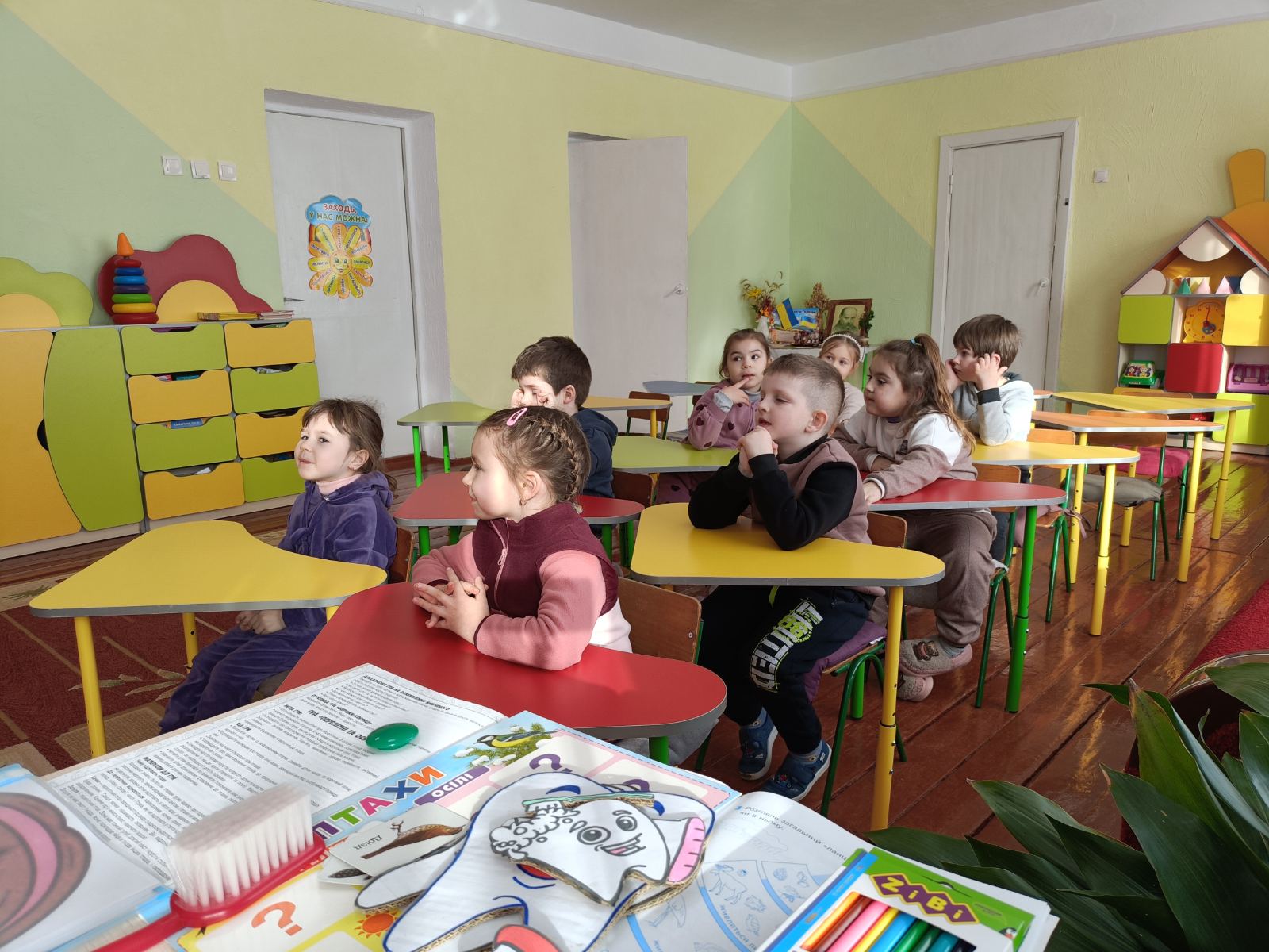 Фото без опису