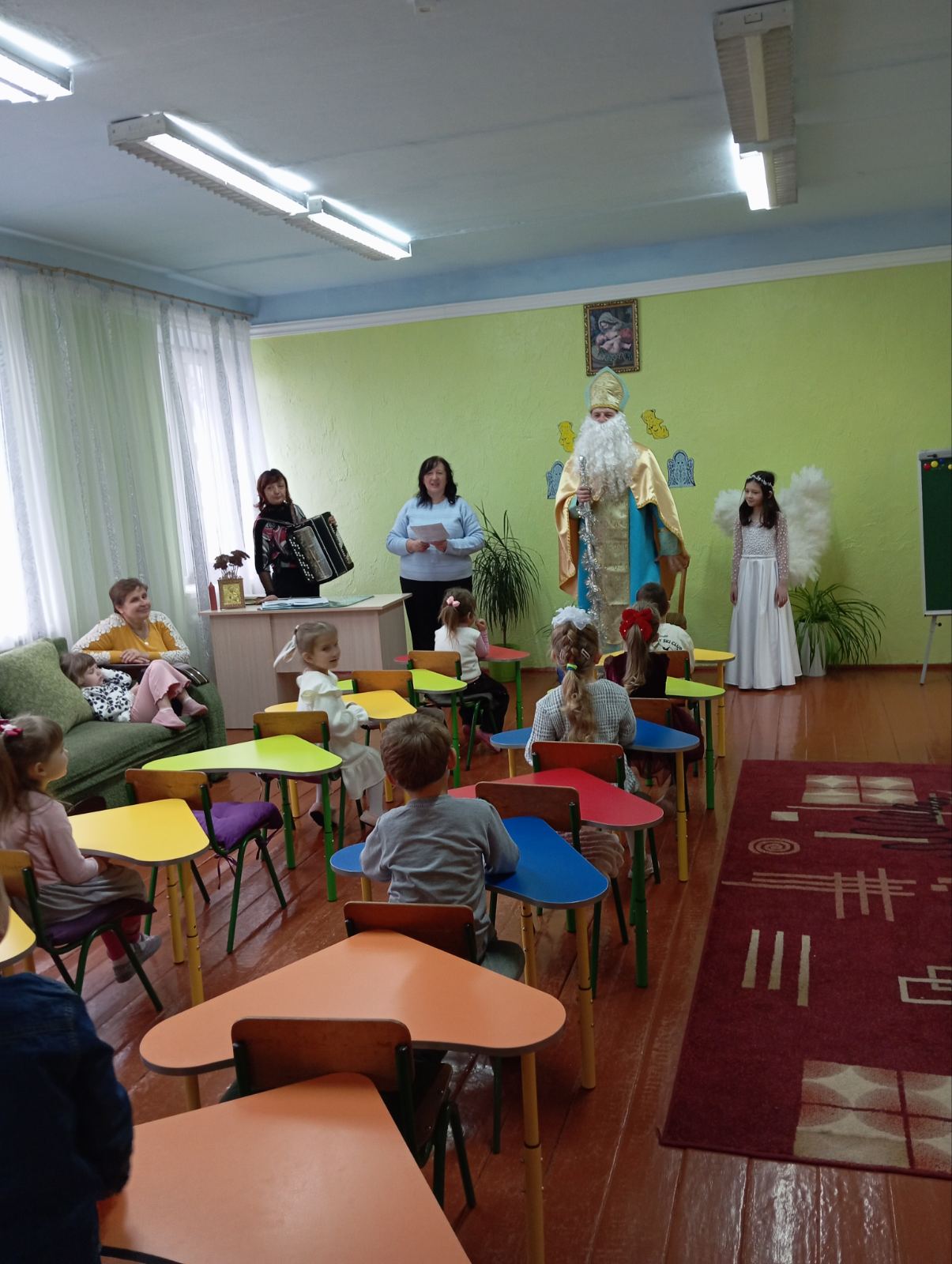 Фото без опису