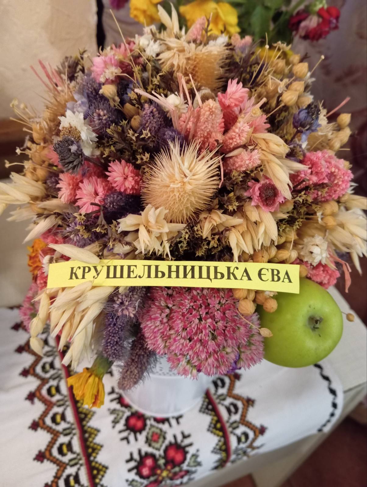 Фото без опису