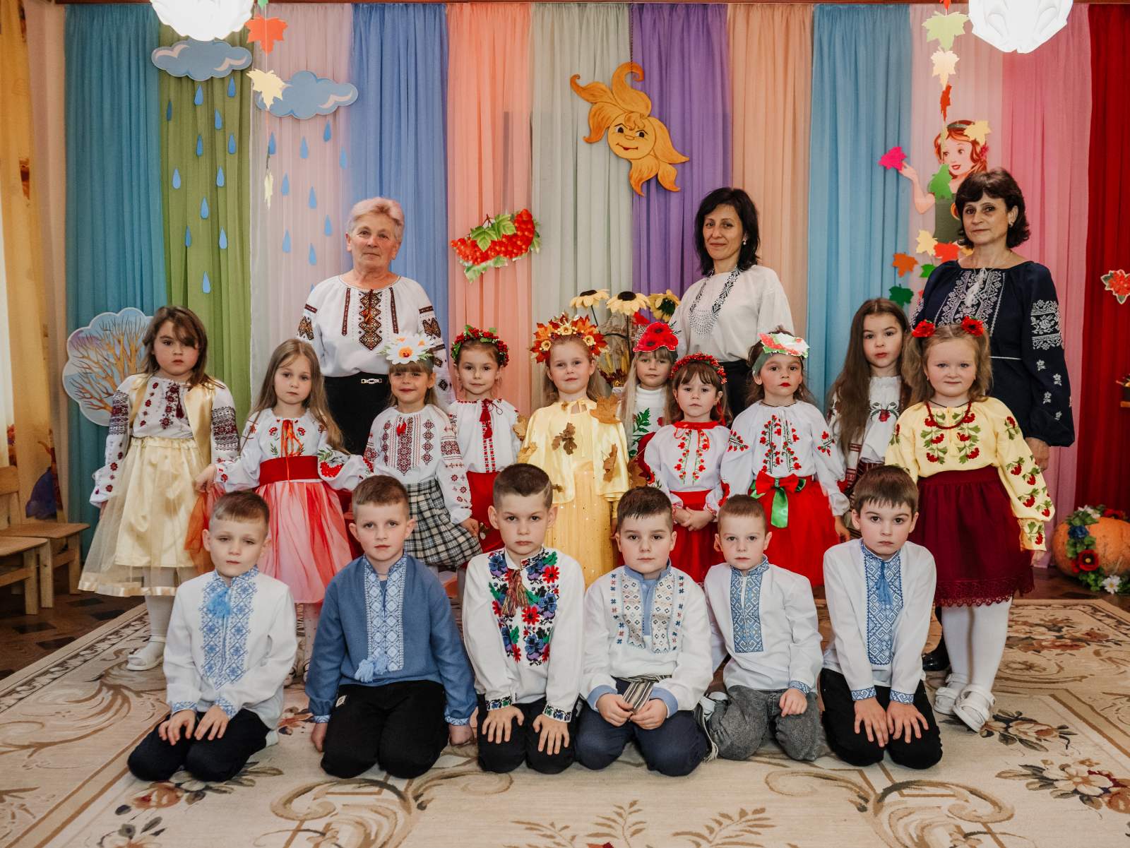 Фото без опису