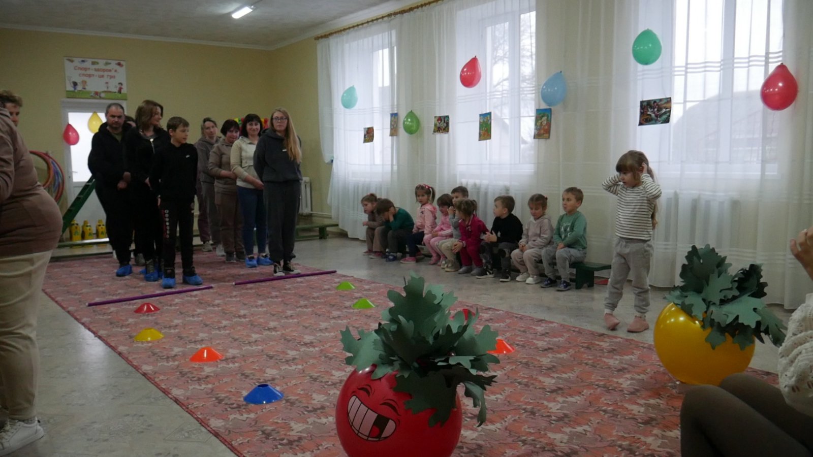 Фото без опису