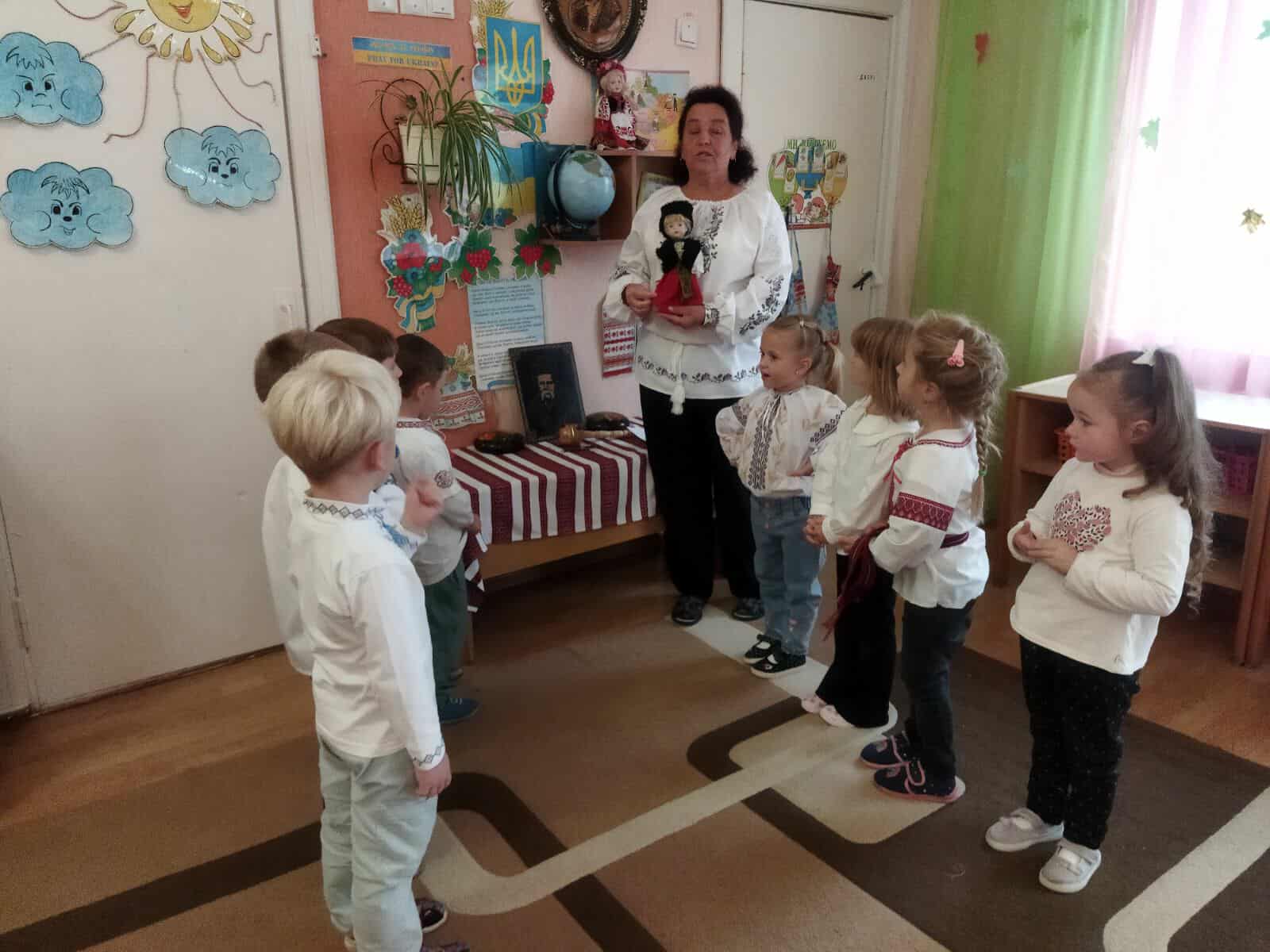 Фото без опису