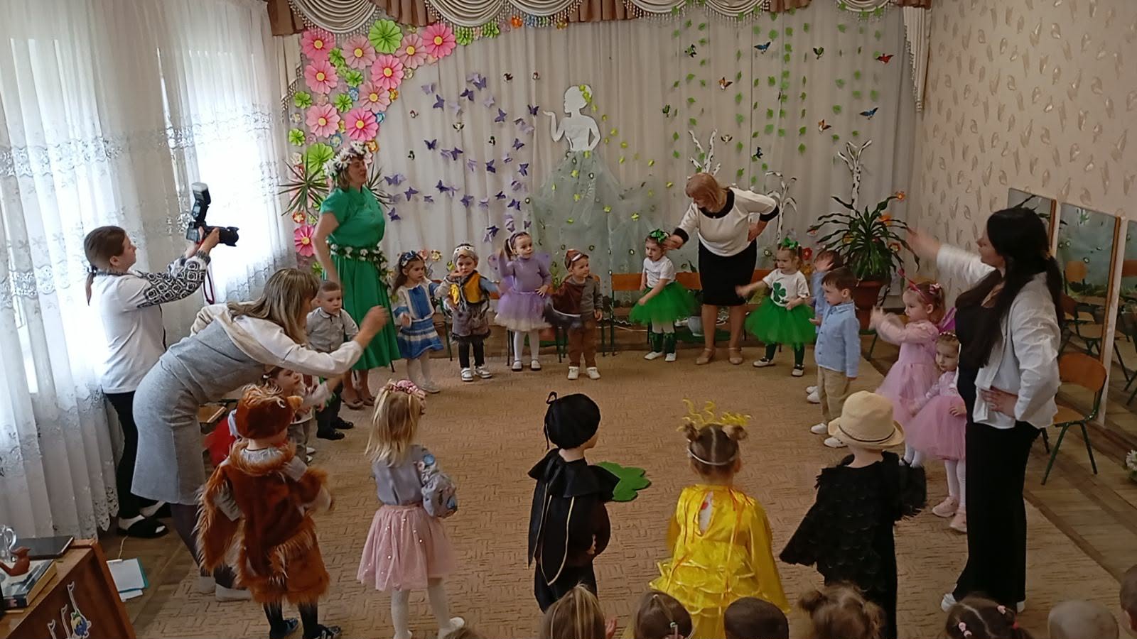 Фото без опису