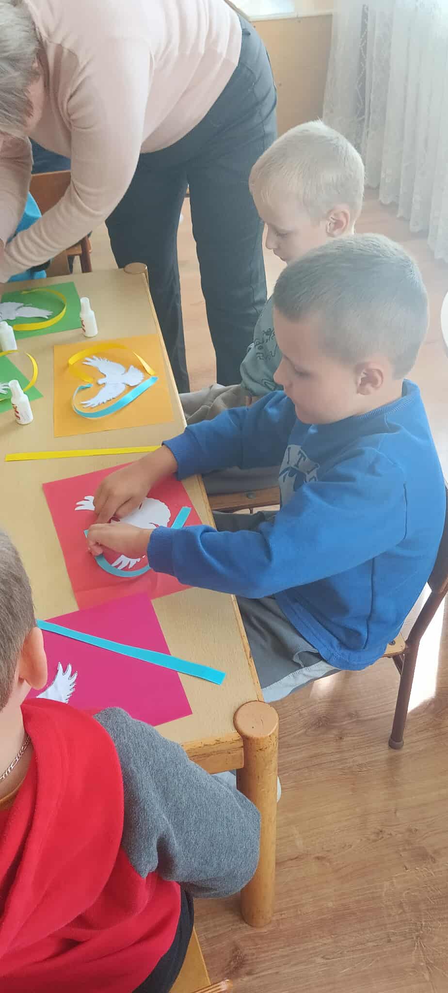 Фото без опису