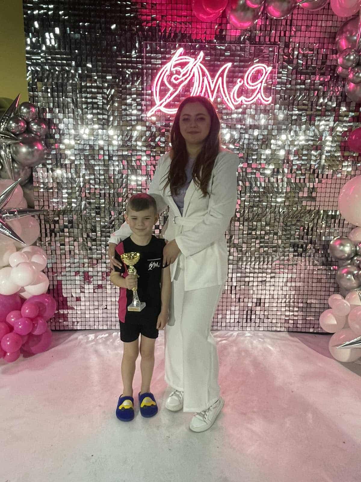 Фото без опису