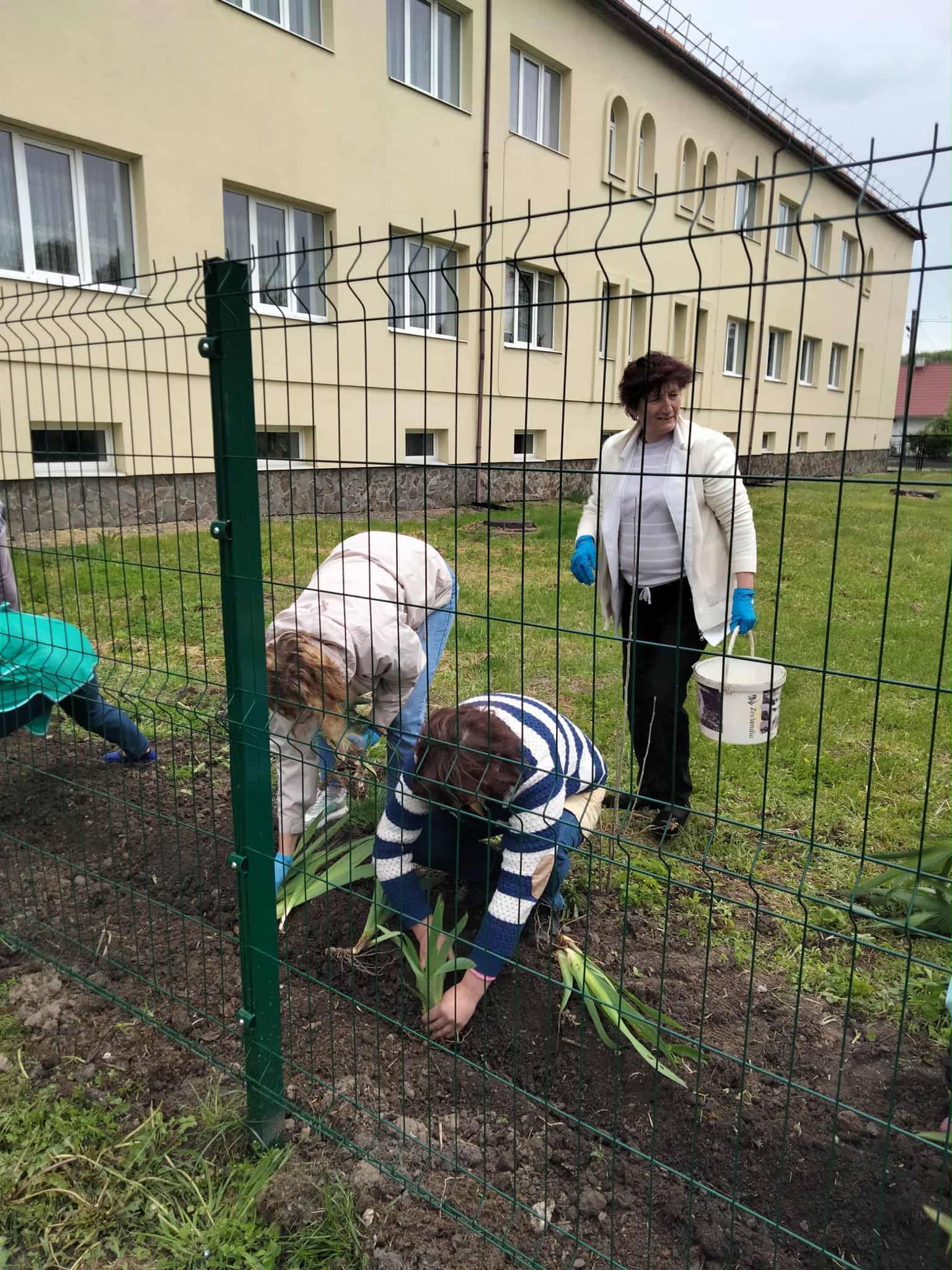 Фото без опису