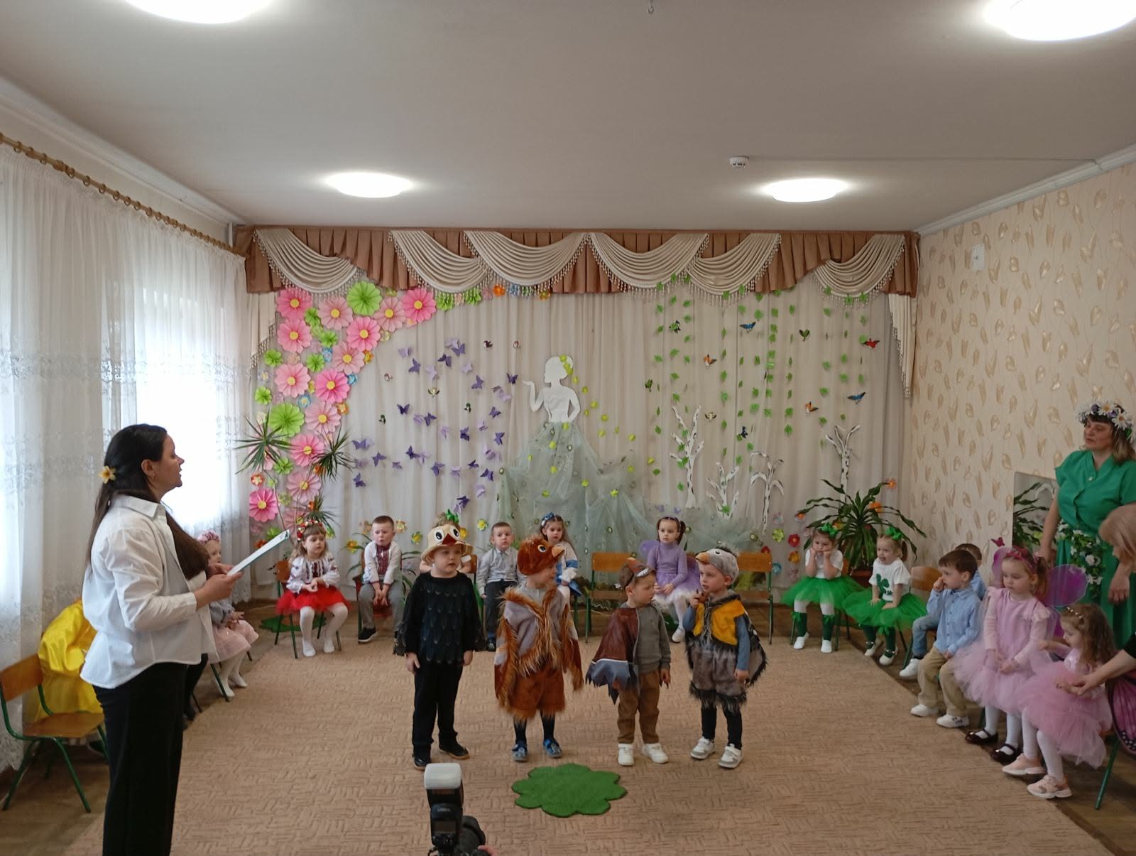 Фото без опису