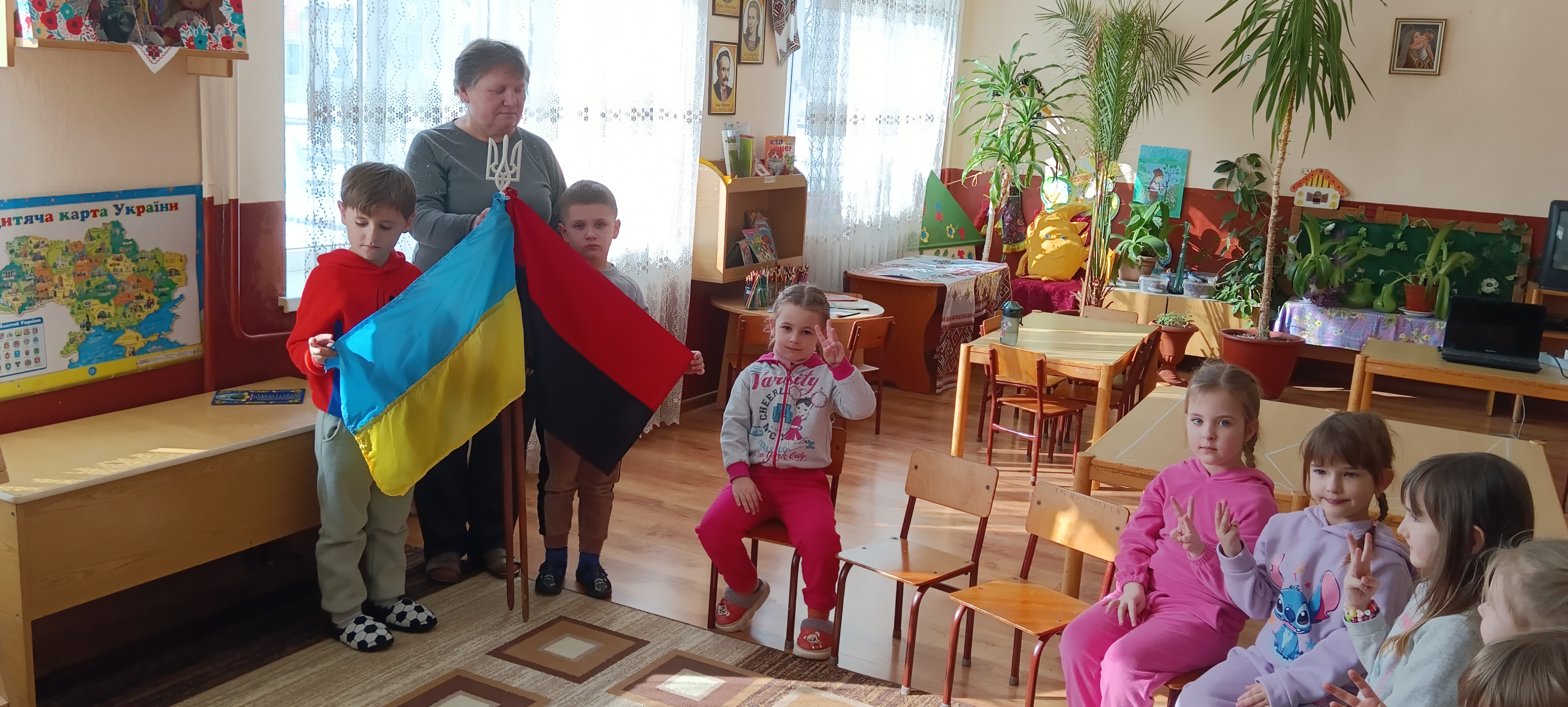 Фото без опису