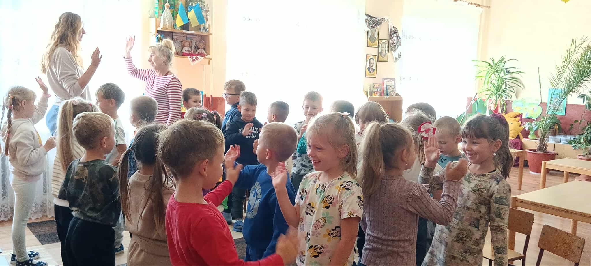 Фото без опису