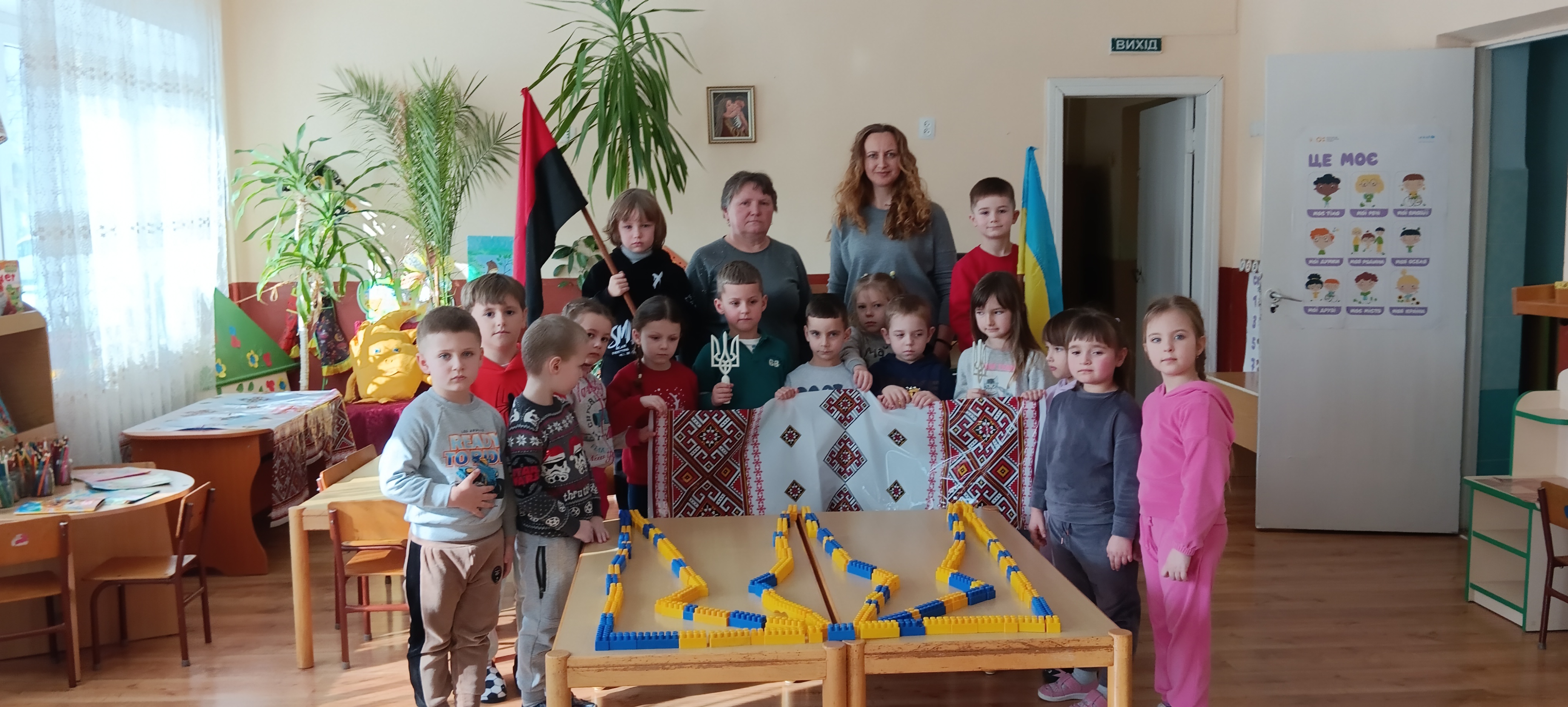 Фото без опису