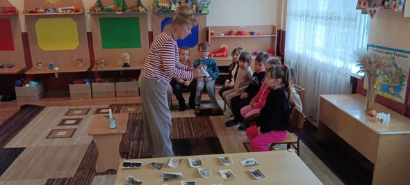 Фото без опису