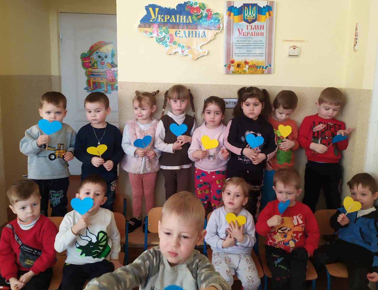 Фото без опису