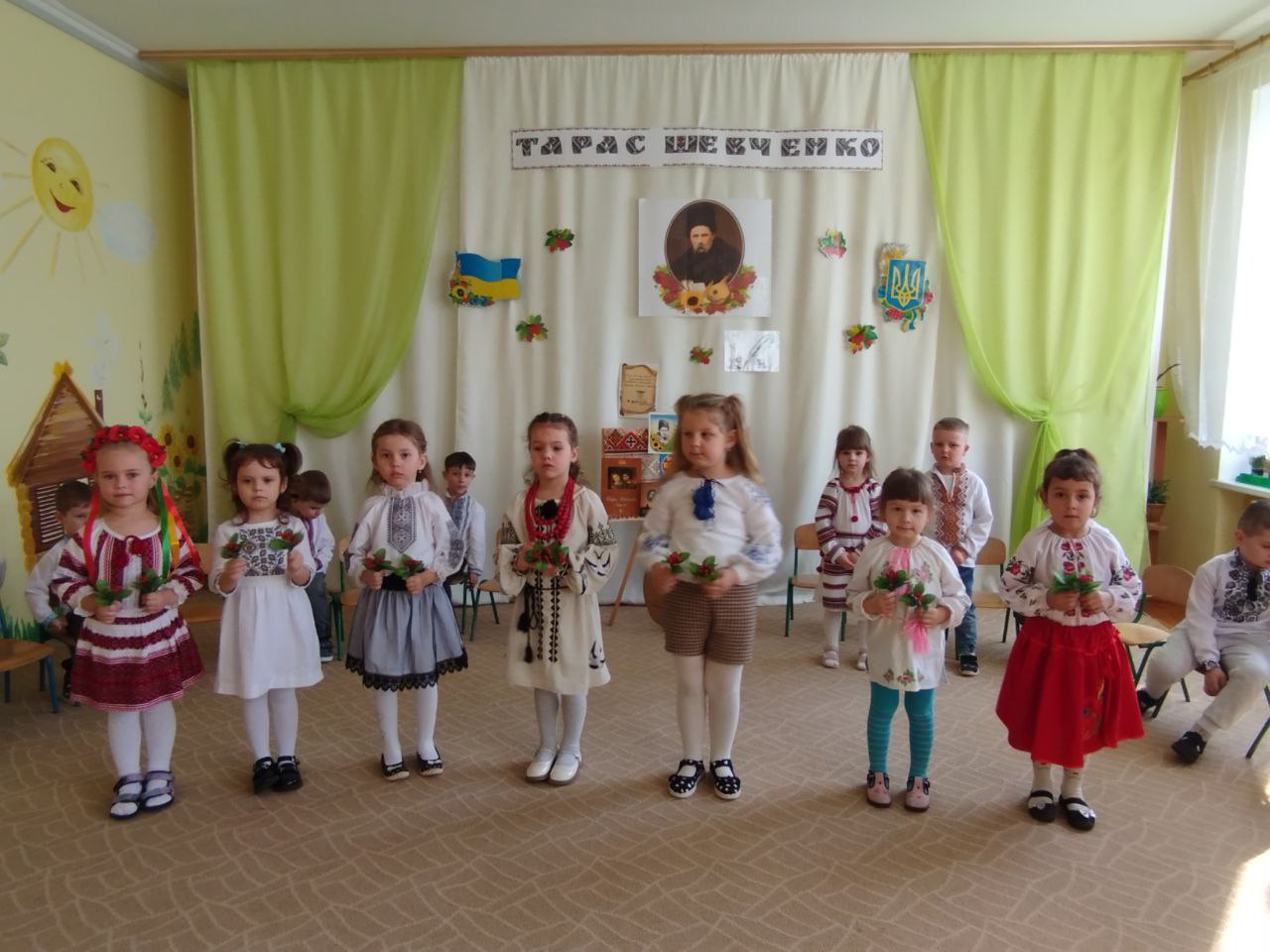 Фото без опису