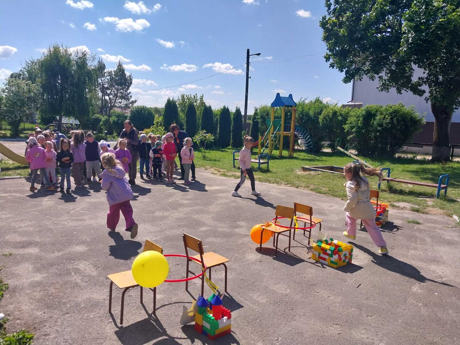 Фото без опису