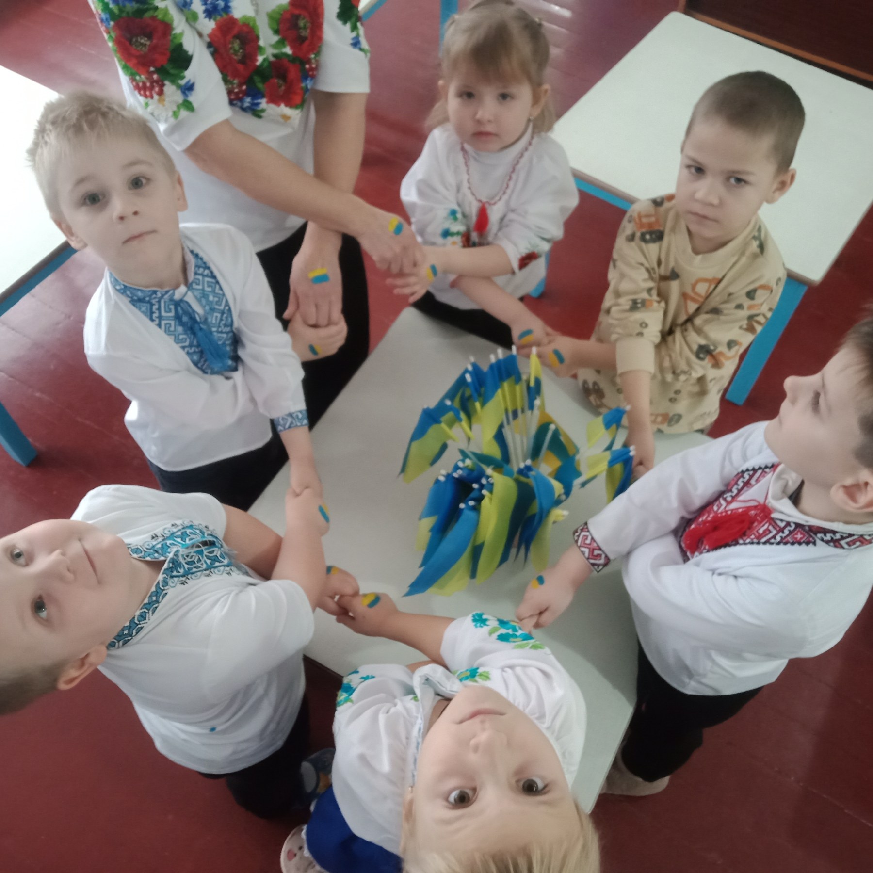 Фото без опису